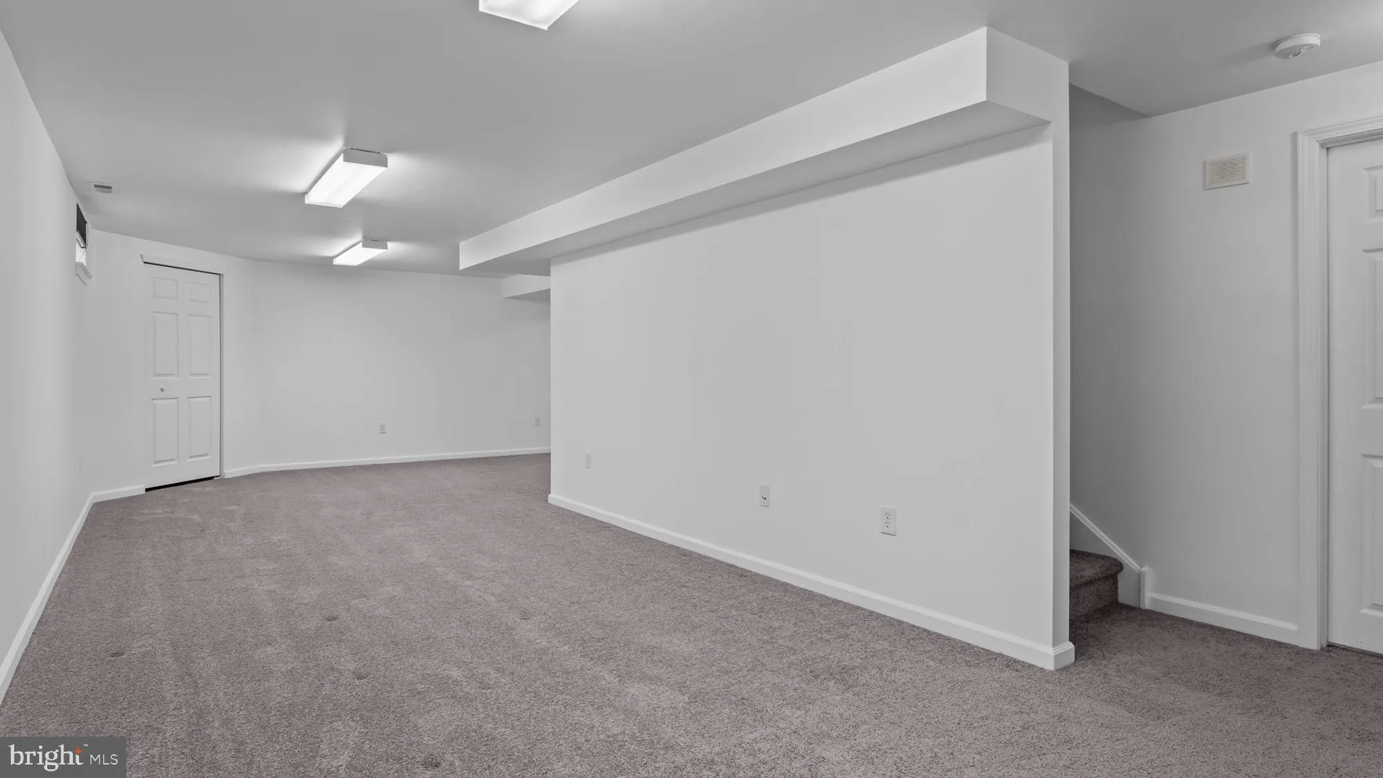 Property Slideshow image 32 of 43 | 120 liberty dr, Bensalem, PA, 19020