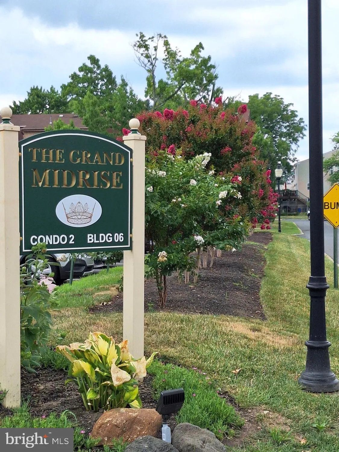 Property Slideshow image 4 of 41 | 6311 delaire landing rd 311, Philadelphia, PA, 19114