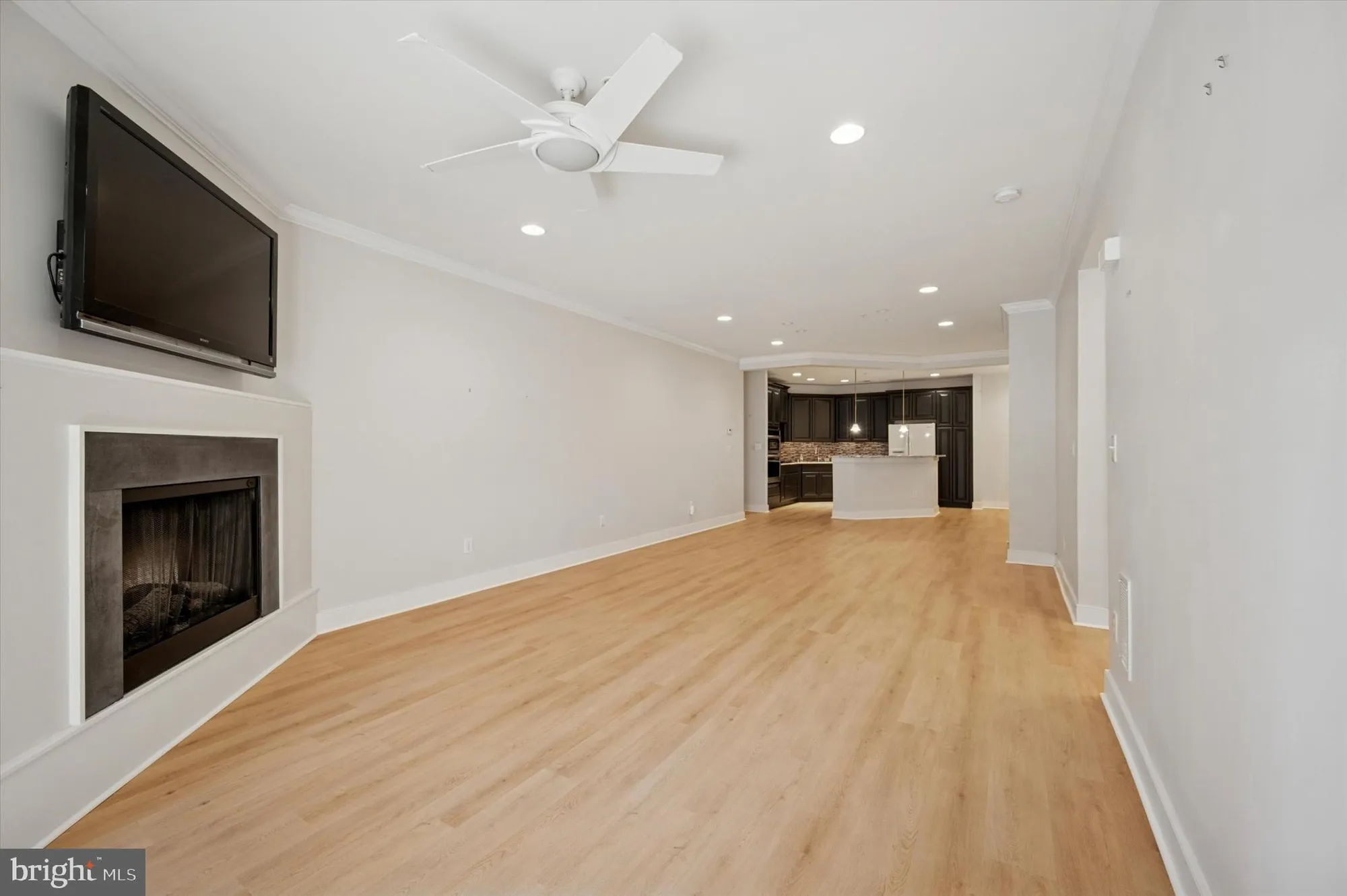 Property Slideshow image 11 of 24 | 4105 meridian blvd # 4105, Warrington, PA, 18976