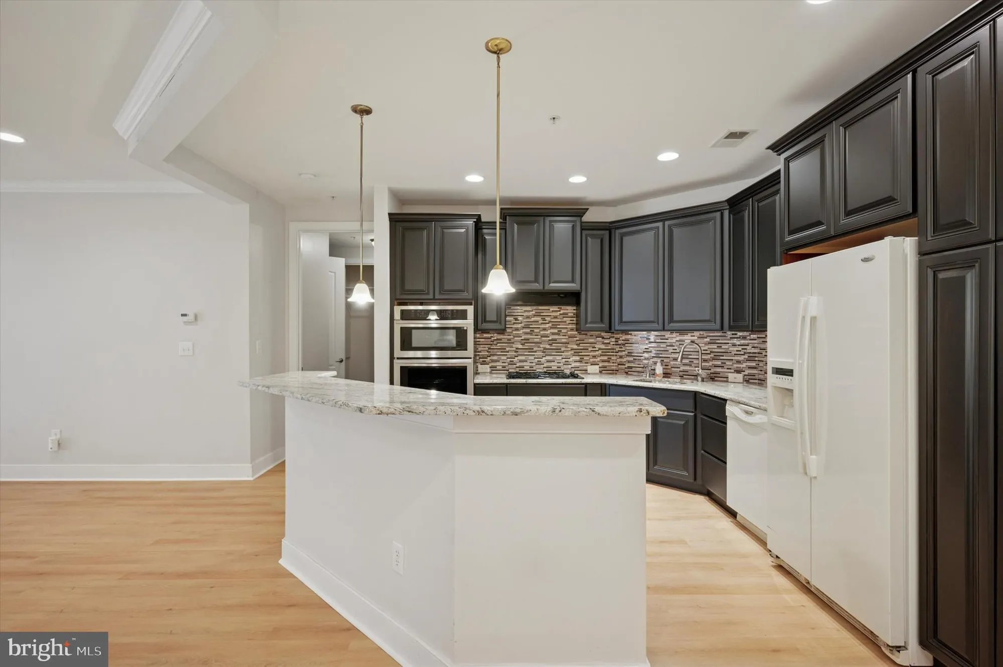 Property Slideshow image 4 of 24 | 4105 meridian blvd # 4105, Warrington, PA, 18976