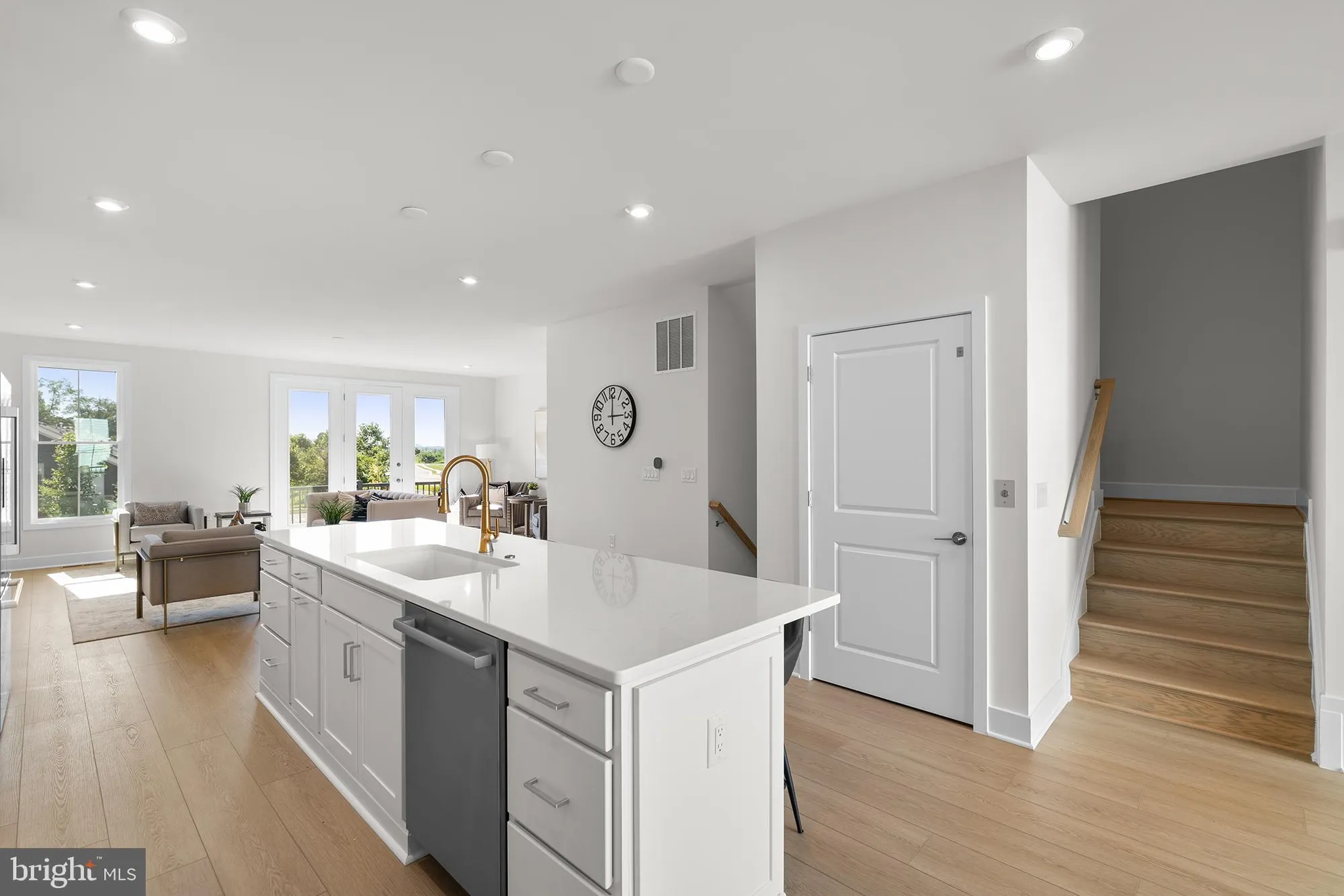 Property Slideshow image 8 of 45 | 44508 lowestoft sq, Ashburn, VA, 20147