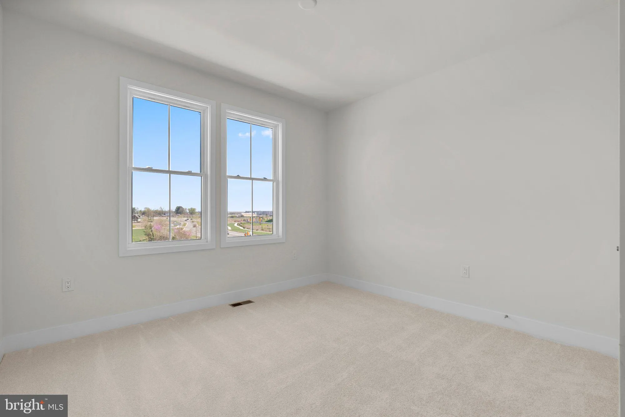 Property Slideshow image 27 of 45 | 44508 lowestoft sq, Ashburn, VA, 20147