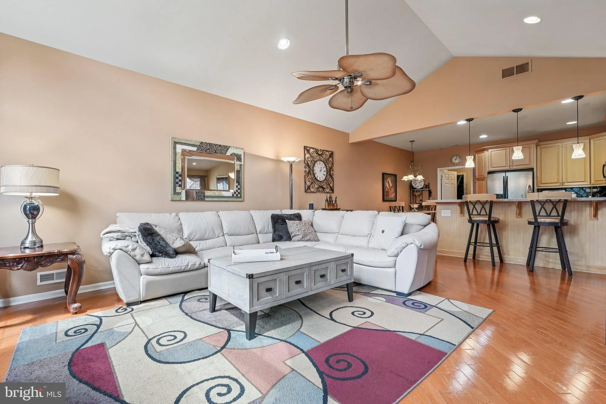 Property Slideshow image 6 of 41 | 64 villa dr 206, Warminster, PA, 18974