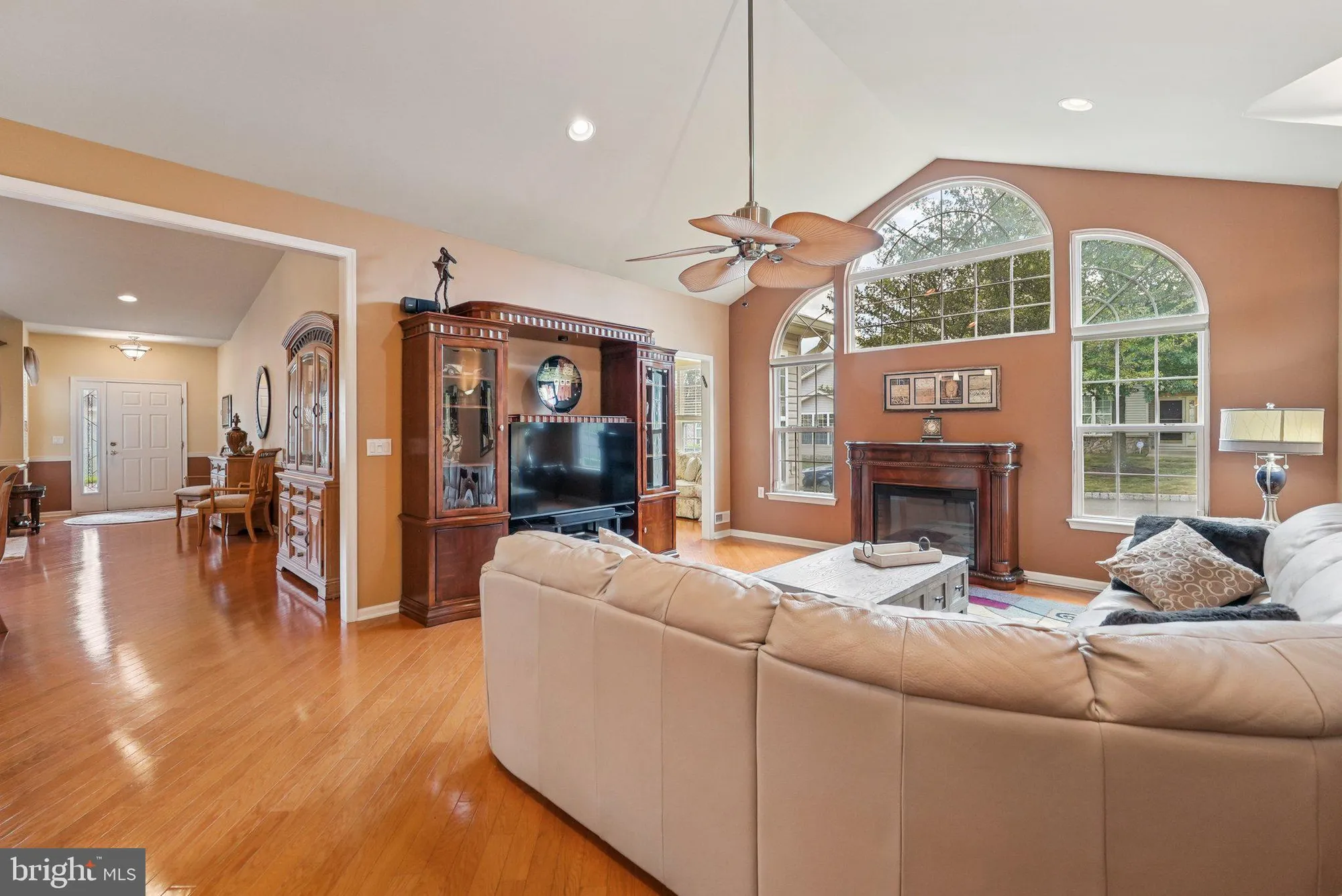 Property Slideshow image 15 of 41 | 64 villa dr 206, Warminster, PA, 18974