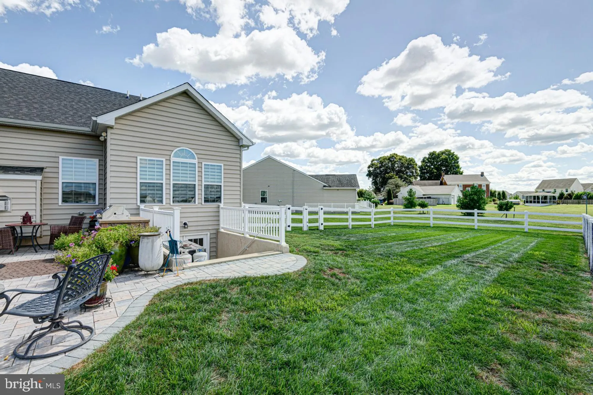 Property Slideshow image 9 of 69 | 1611 ellinor ct, Middletown, DE, 19709