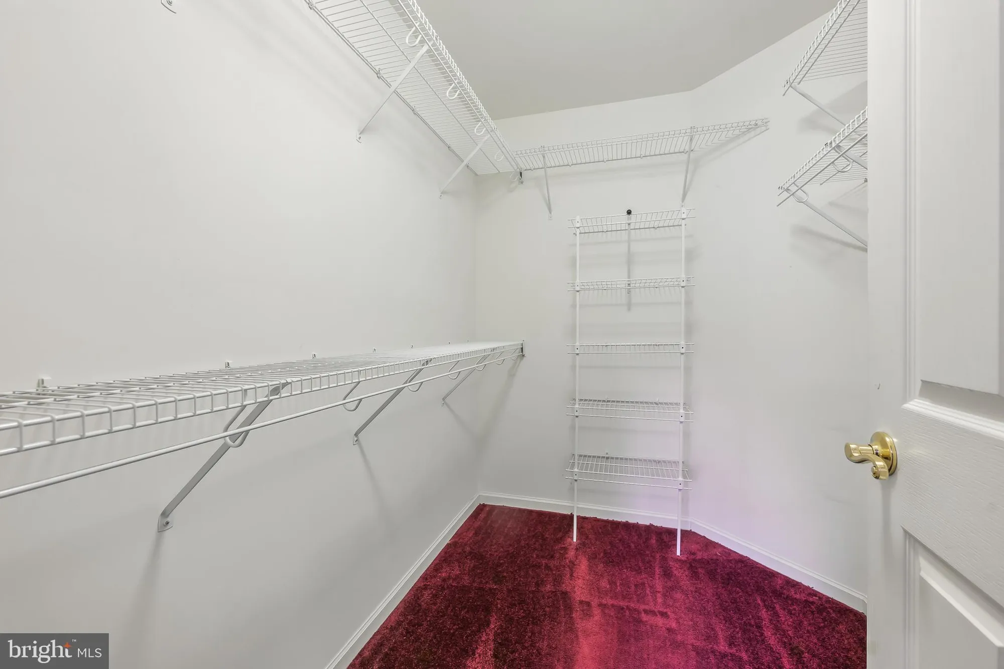 Property Slideshow image 19 of 30 | 133 lynthwaite farm ln, Wilmington, DE, 19803