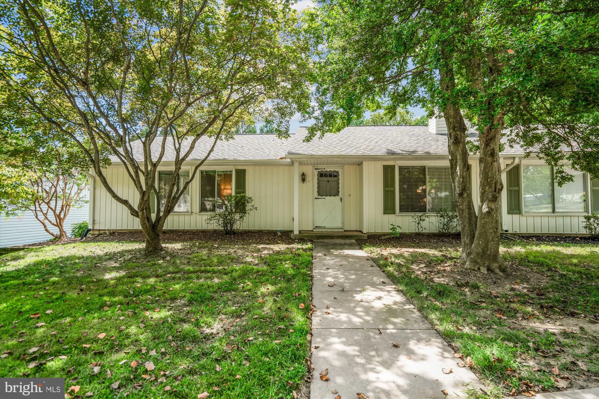 Property Slideshow image 21 of 29 | 3613 edelmar ter # 131-b, Silver Spring, MD, 20906