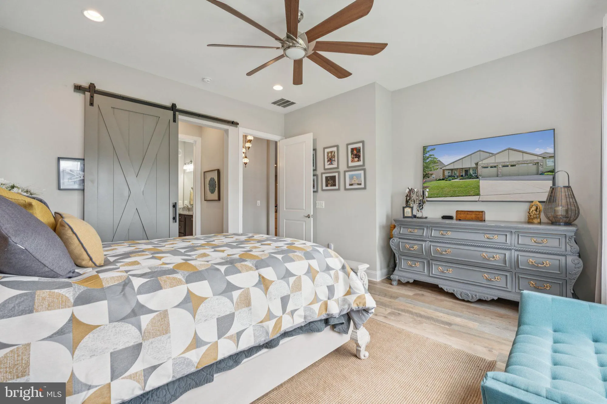 Property Slideshow image 18 of 81 | 102 phoebe ct, Lake Frederick, VA, 22630
