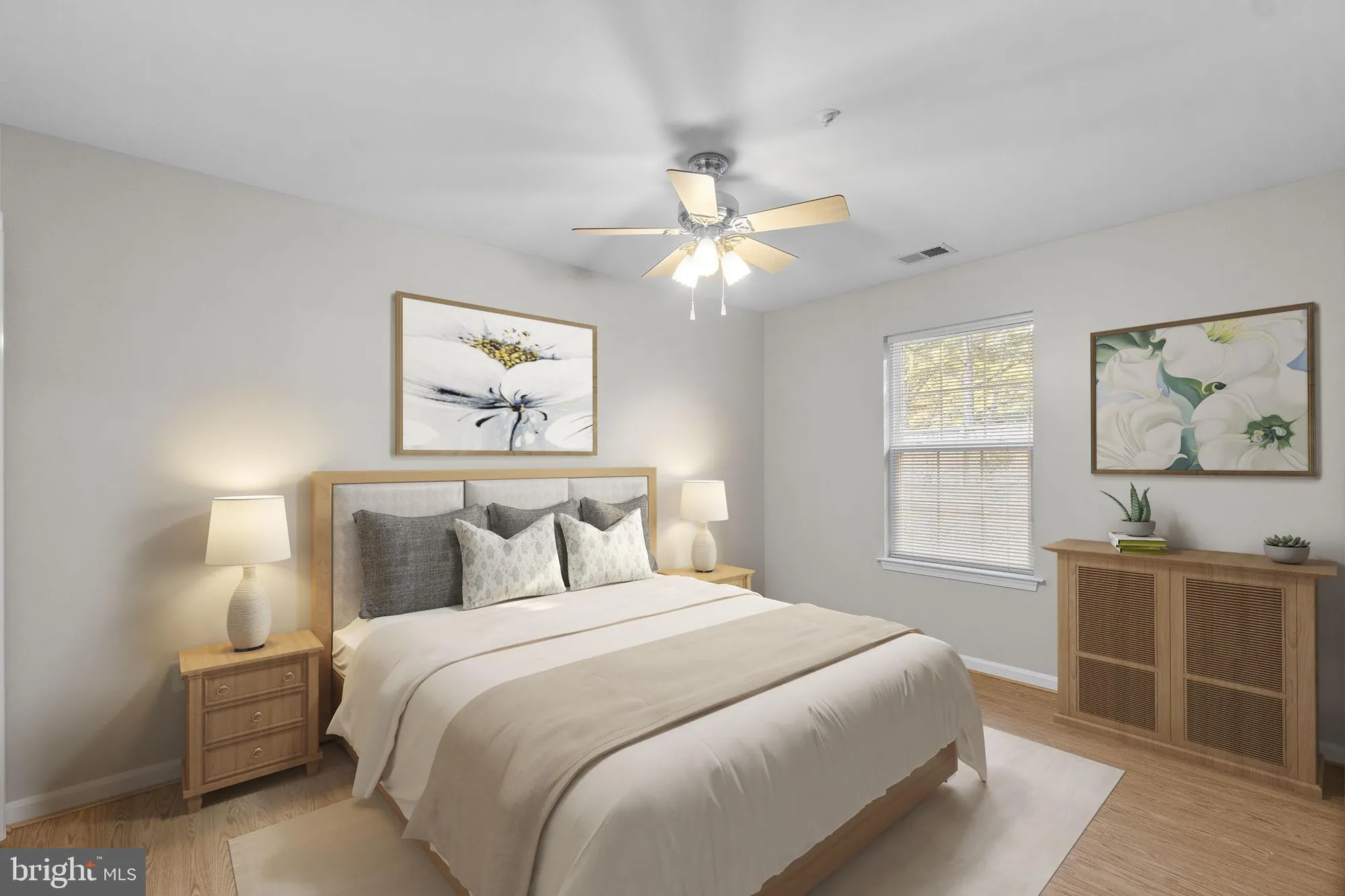 Property Slideshow image 14 of 32 | 2010 rudy serra dr c, Sykesville, MD, 21784