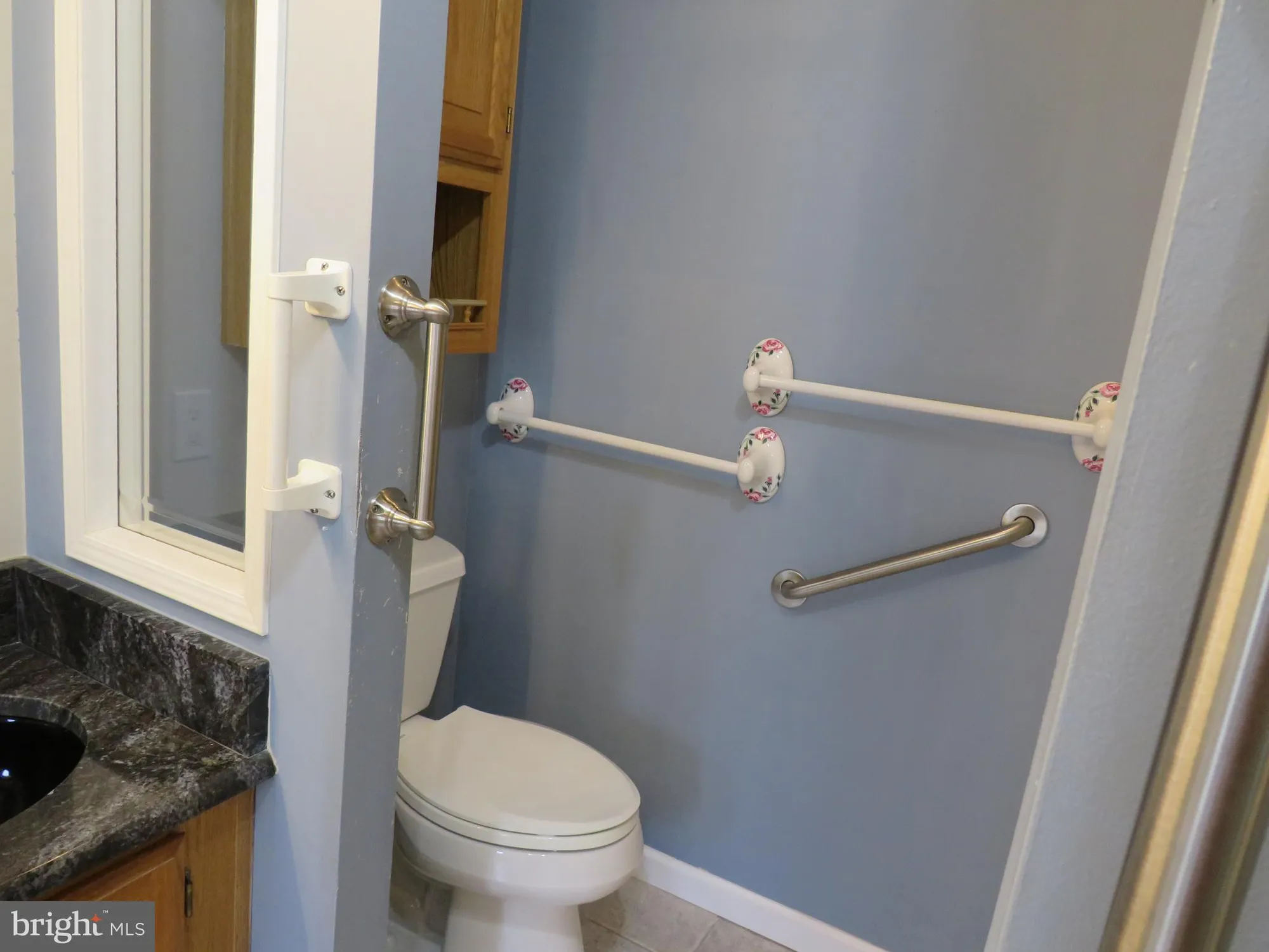 Property Slideshow image 31 of 40 | 377 spring meadow cir, New Hope, PA, 18938