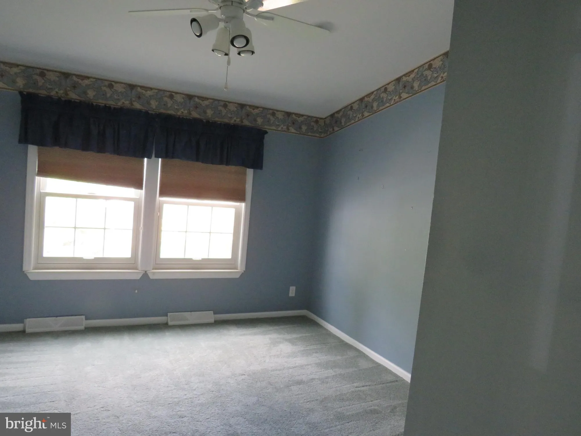 Property Slideshow image 32 of 40 | 377 spring meadow cir, New Hope, PA, 18938