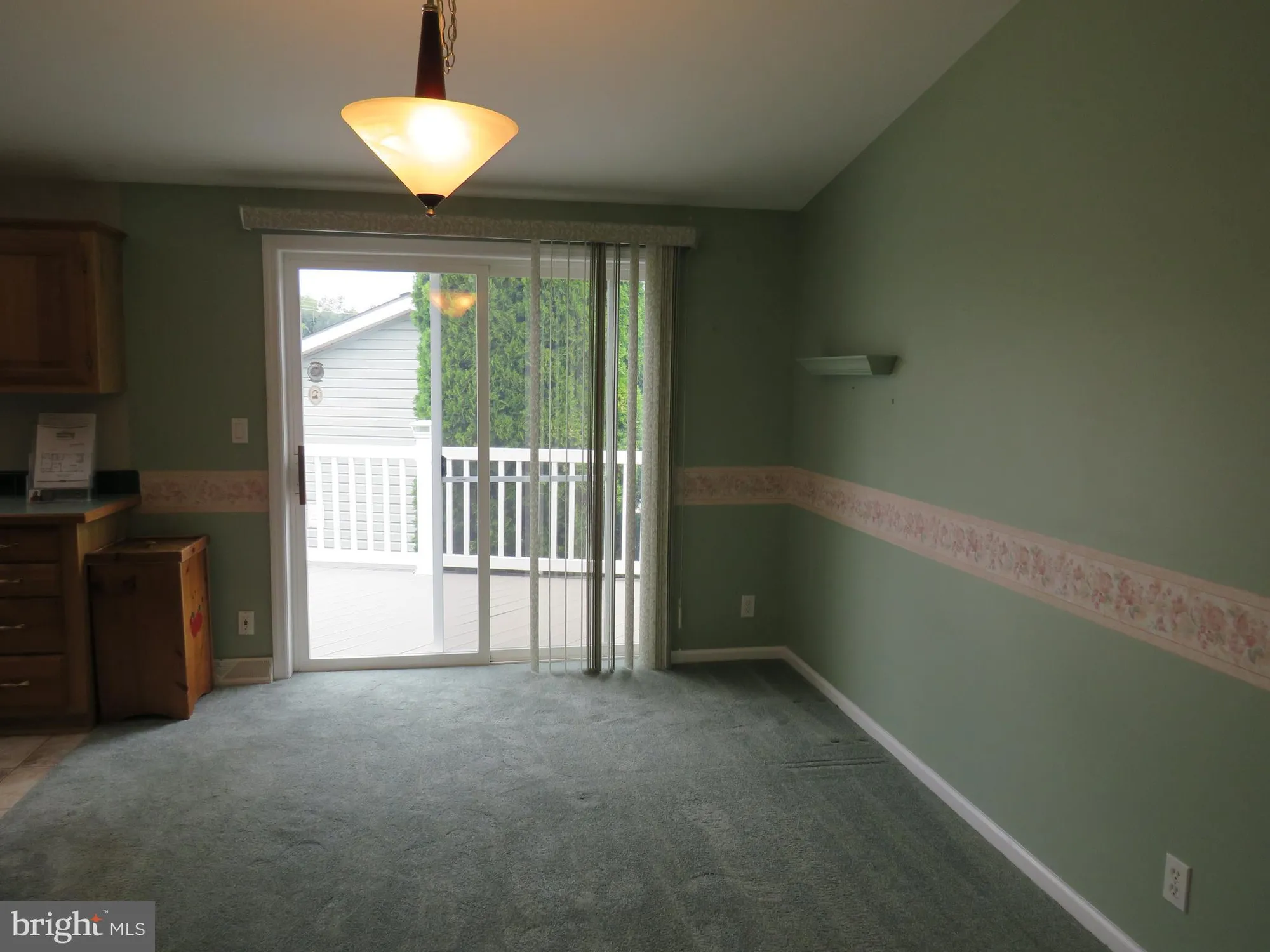 Property Slideshow image 14 of 40 | 377 spring meadow cir, New Hope, PA, 18938