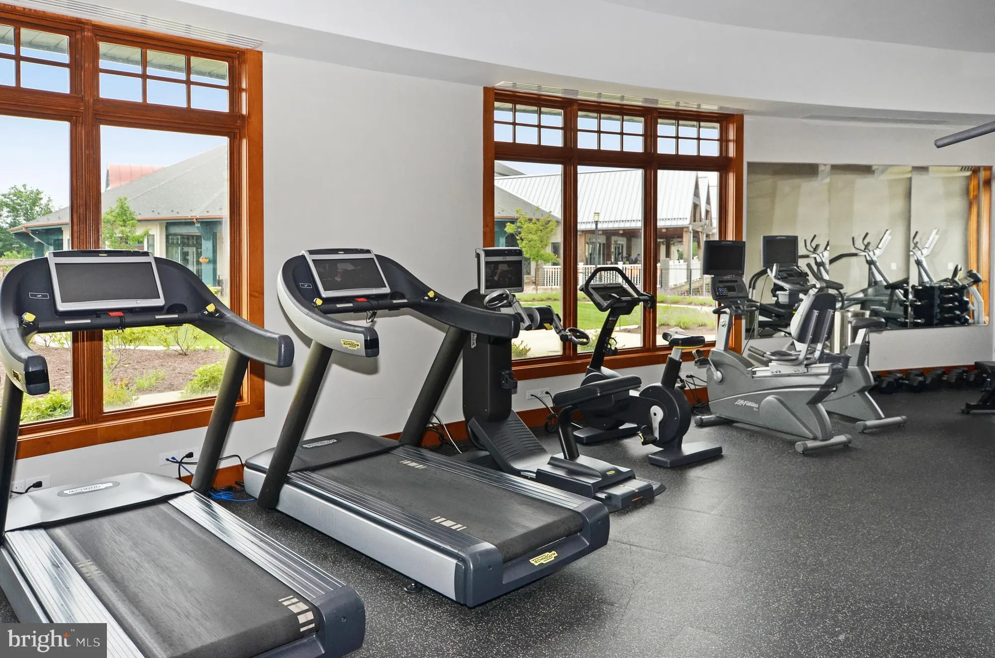Property Slideshow image 70 of 81 | 102 phoebe ct, Lake Frederick, VA, 22630