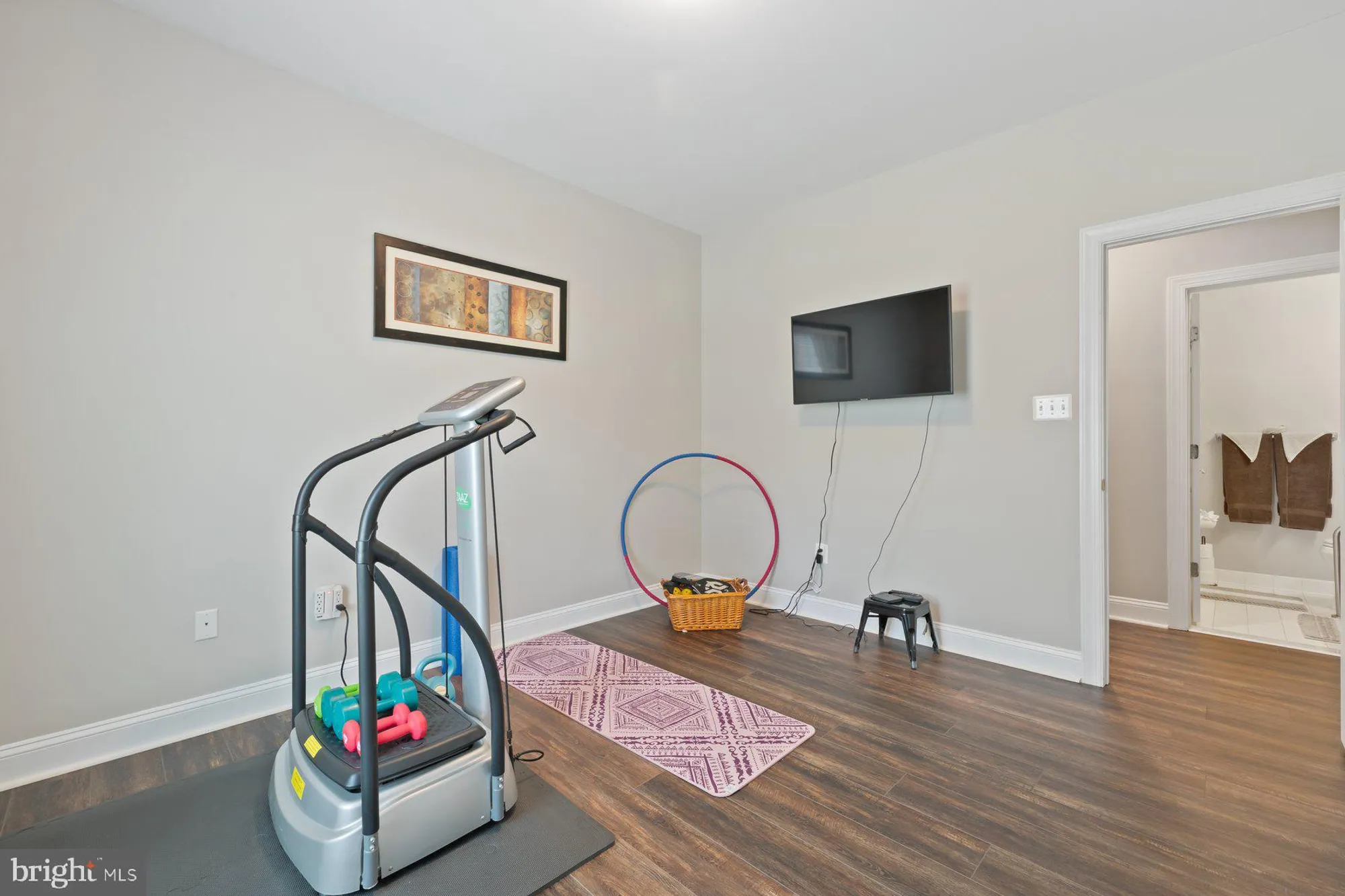 Property Slideshow image 25 of 38 | 4909 keswick ct, White Plains, MD, 20695