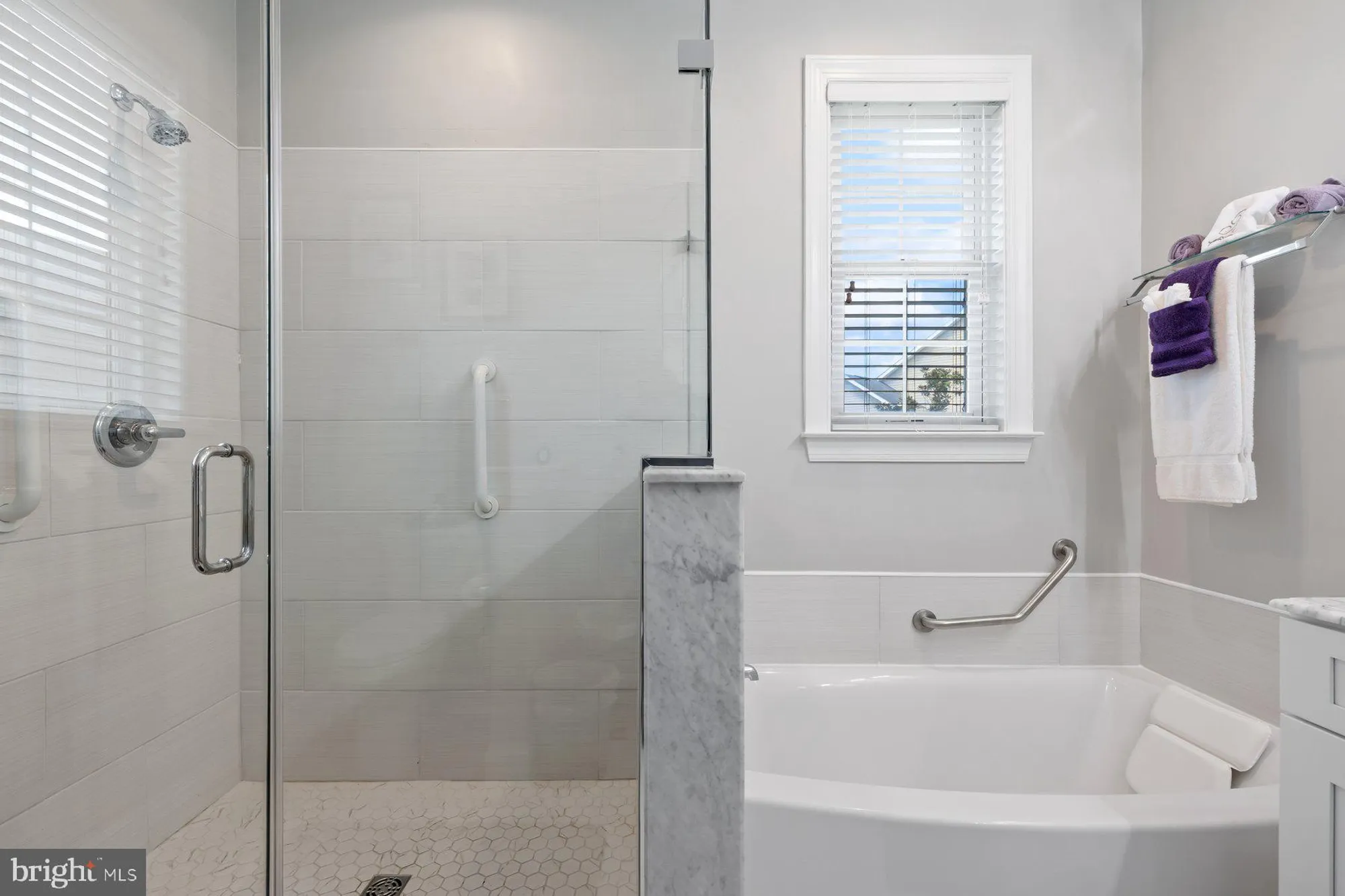 Property Slideshow image 32 of 38 | 4909 keswick ct, White Plains, MD, 20695