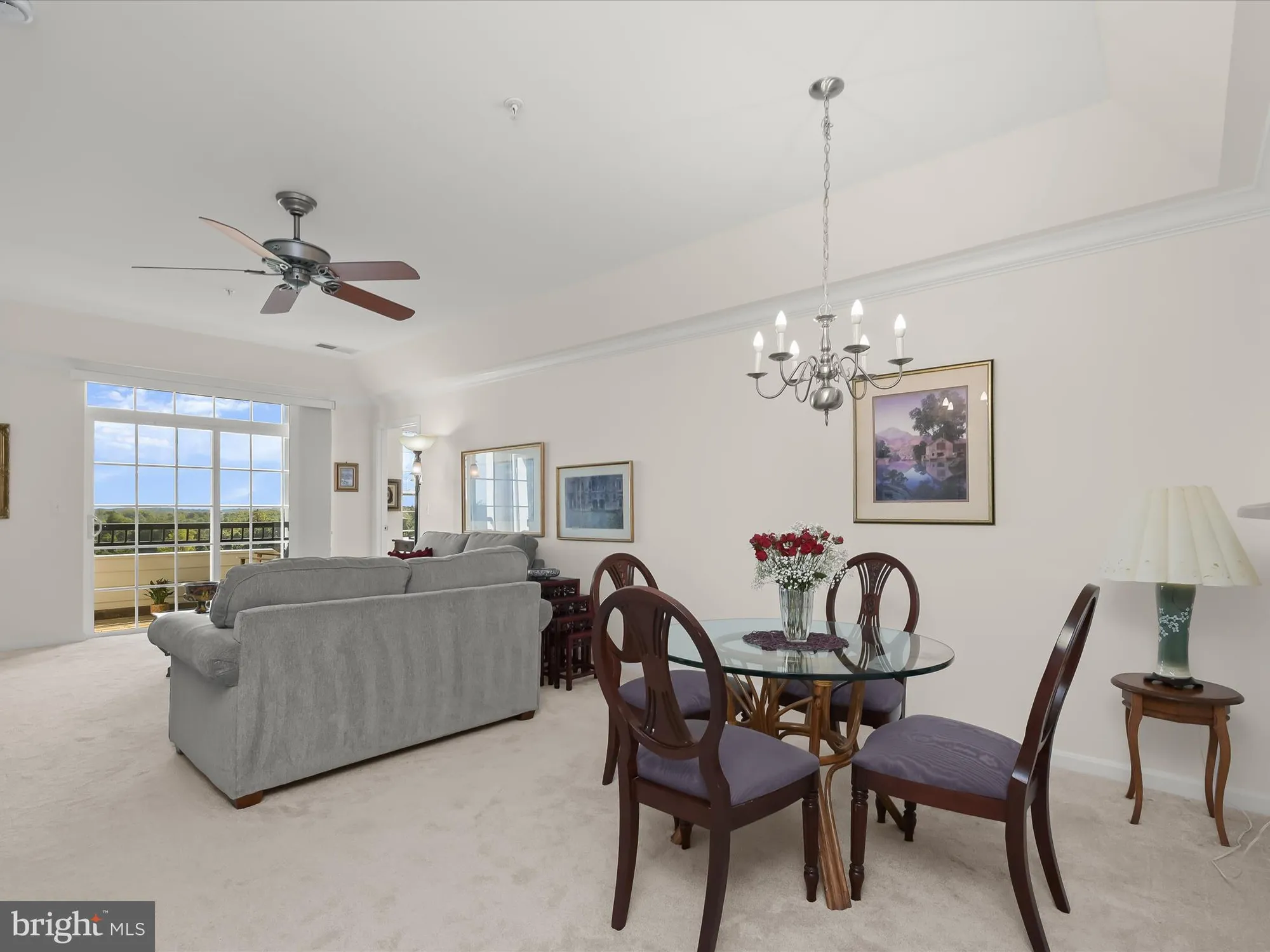 Property Slideshow image 9 of 40 | 7325 brookview rd 305, Elkridge, MD, 21075