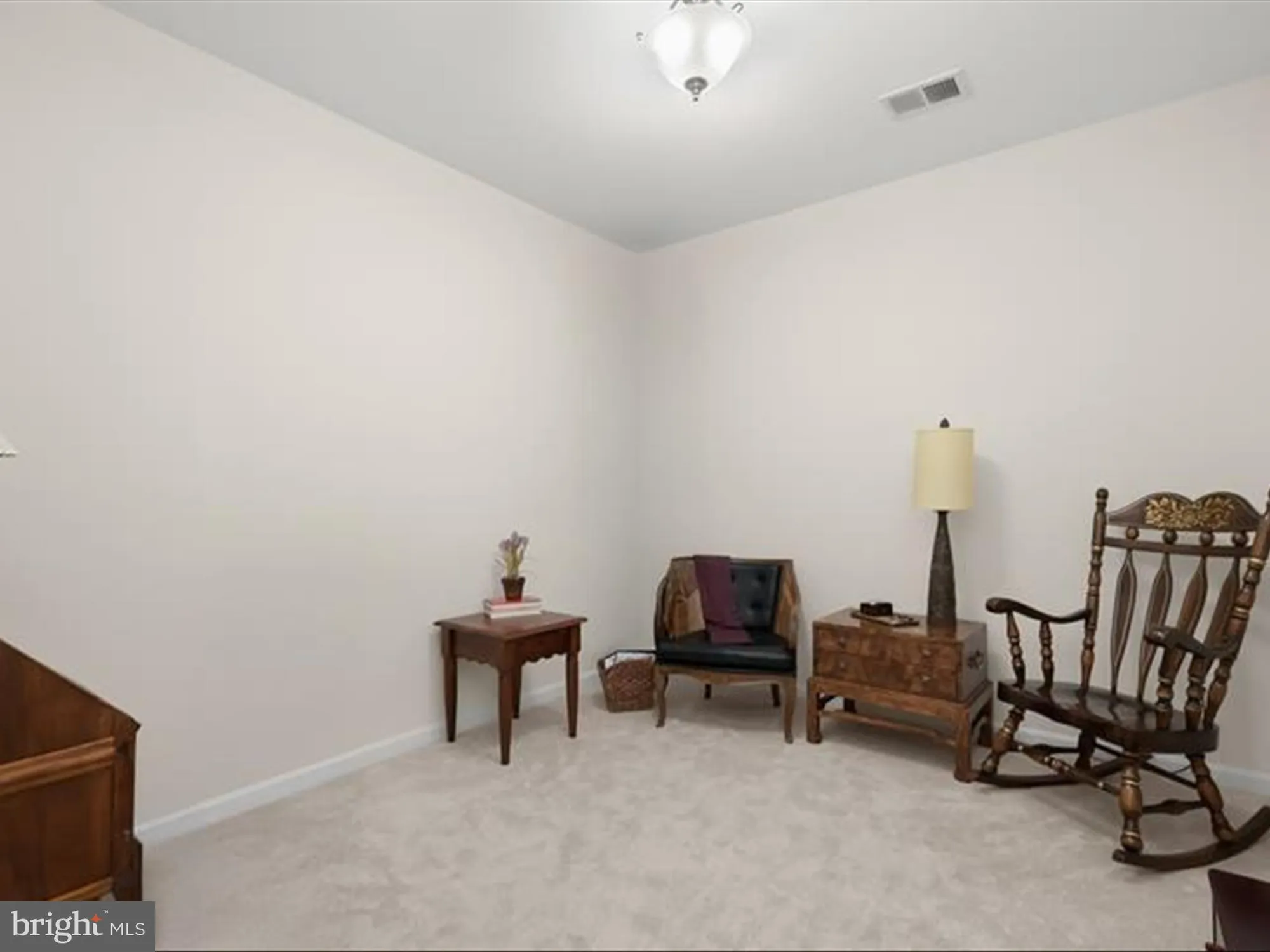 Property Slideshow image 30 of 40 | 7325 brookview rd 305, Elkridge, MD, 21075