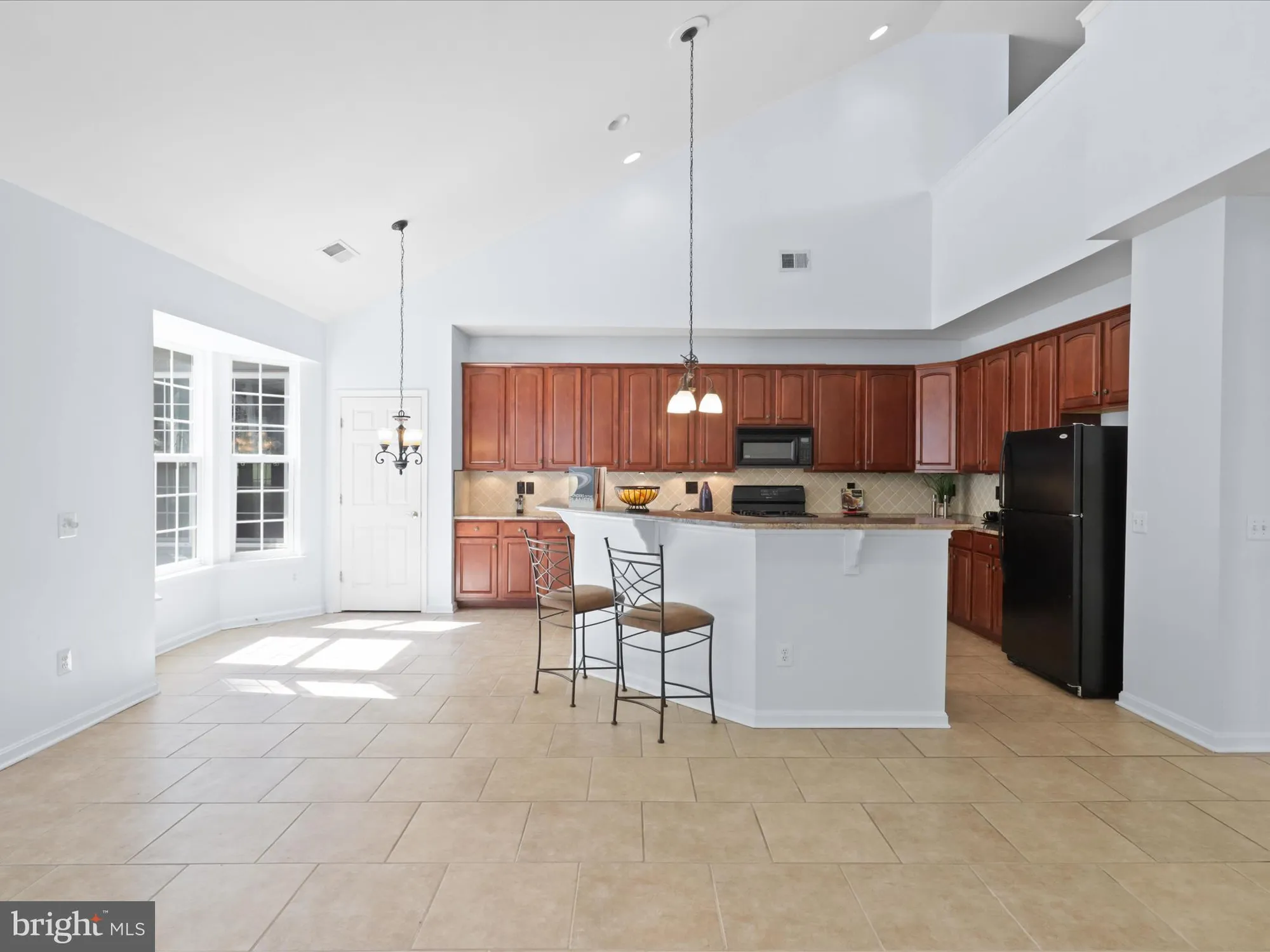 Property Slideshow image 17 of 74 | 17251 four seasons dr, Dumfries, VA, 22025