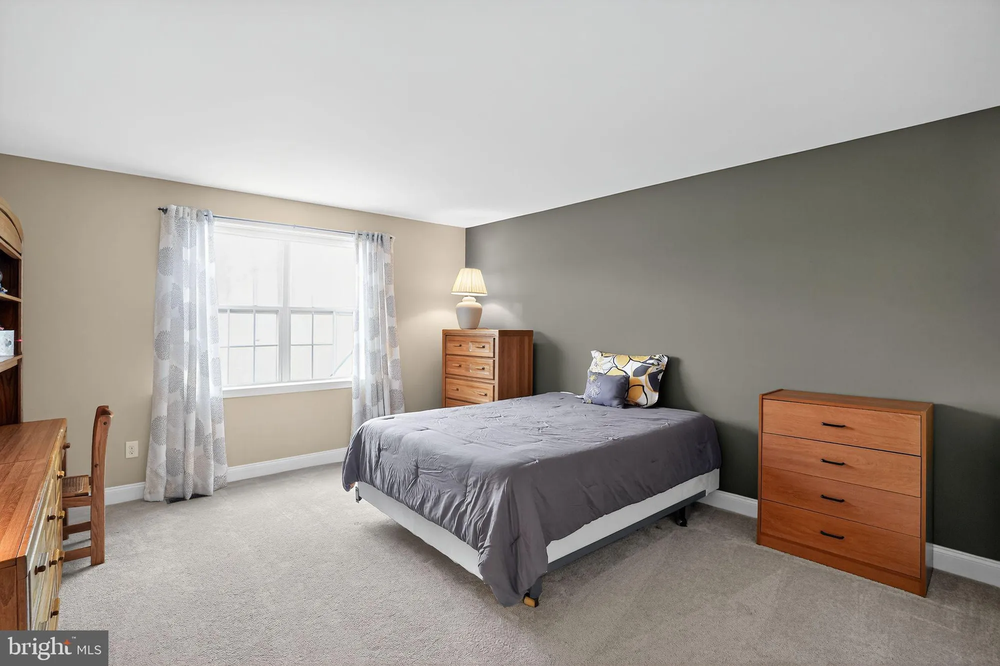 Property Slideshow image 36 of 54 | 366 joshua tree dr, Collegeville, PA, 19426