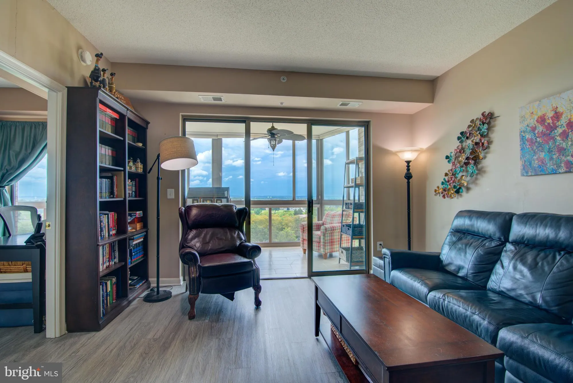 Property Slideshow image 20 of 60 | 19365 cypress ridge ter unit 1102, Leesburg, VA, 20176