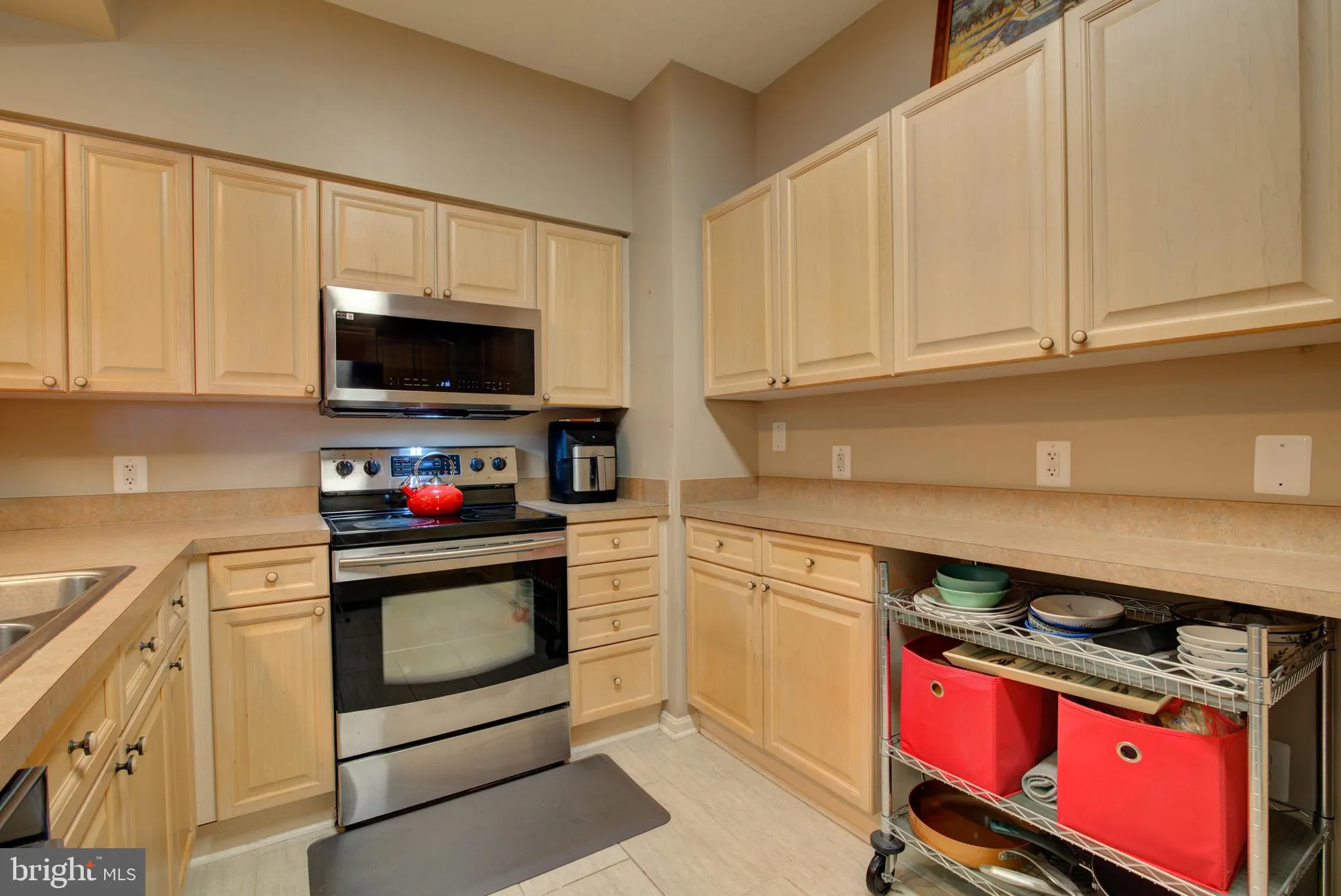 Property Slideshow image 29 of 60 | 19365 cypress ridge ter unit 1102, Leesburg, VA, 20176