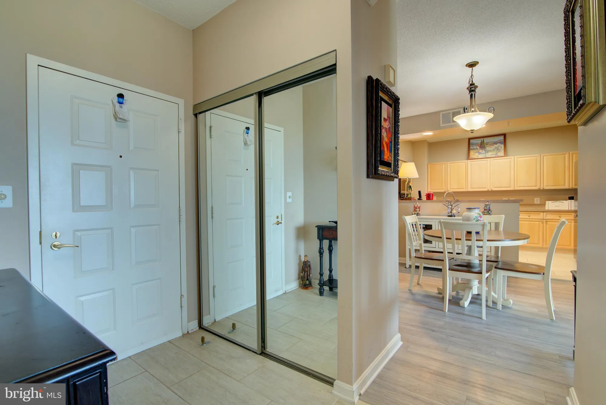 Property Slideshow image 17 of 60 | 19365 cypress ridge ter unit 1102, Leesburg, VA, 20176