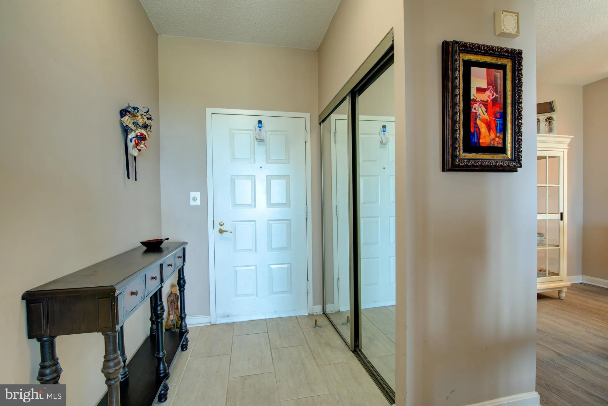 Property Slideshow image 16 of 60 | 19365 cypress ridge ter unit 1102, Leesburg, VA, 20176