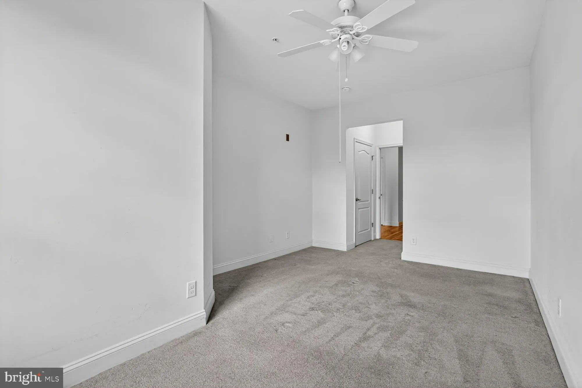 Property Slideshow image 83 of 122 | 9202 charleston dr 307, Manassas, VA, 20110