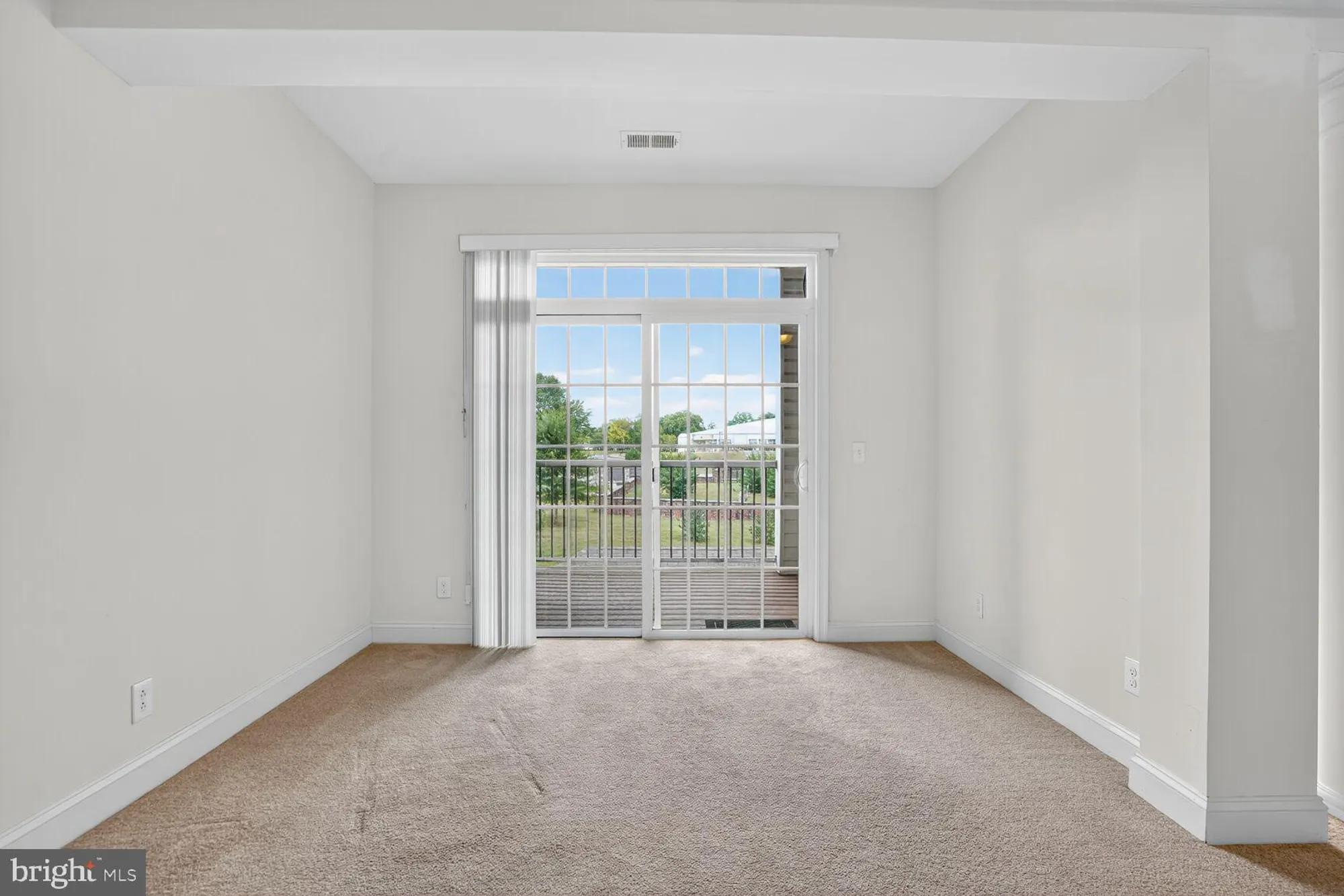 Property Slideshow image 18 of 122 | 9202 charleston dr 307, Manassas, VA, 20110