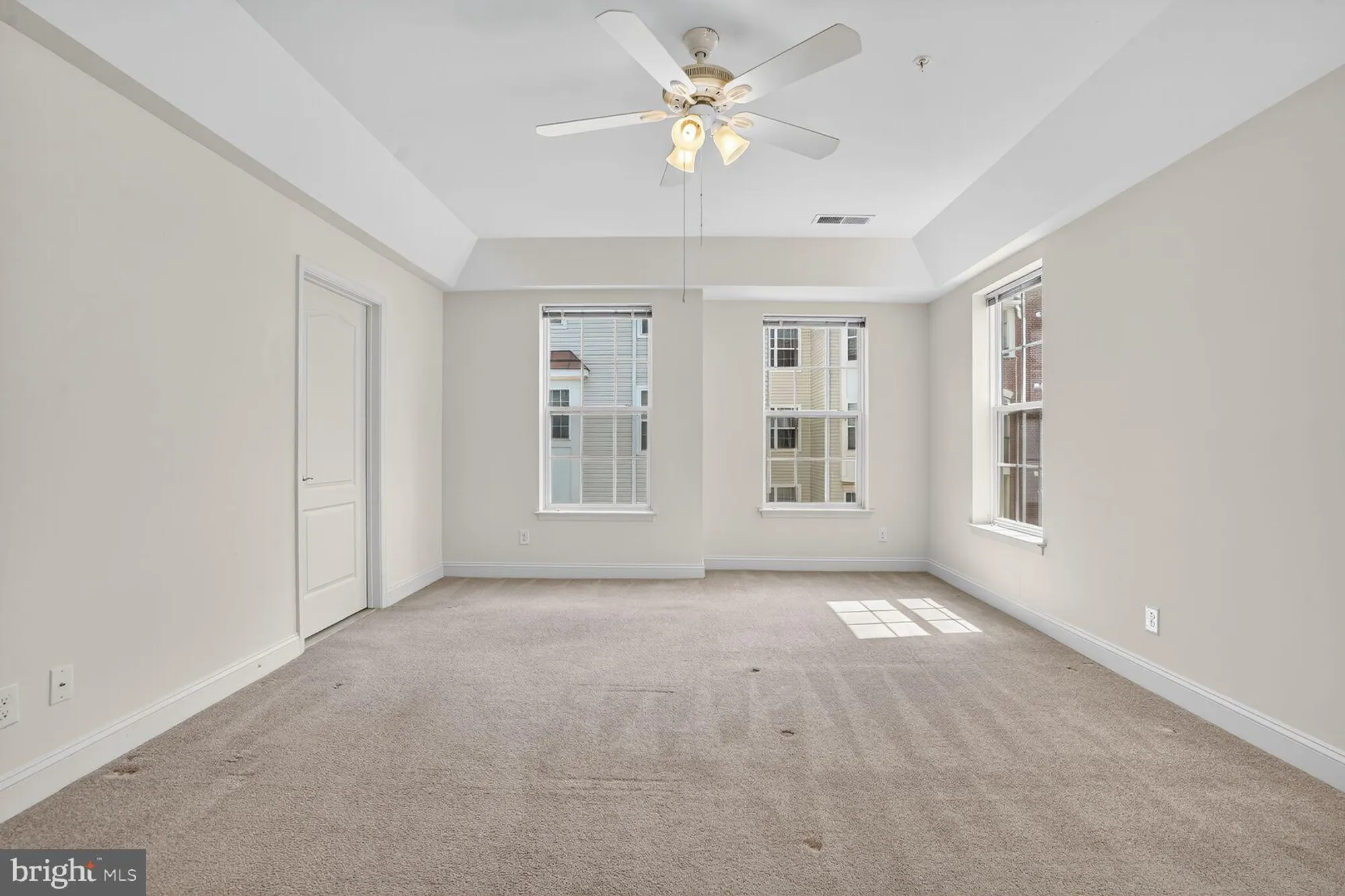 Property Slideshow image 60 of 122 | 9202 charleston dr 307, Manassas, VA, 20110