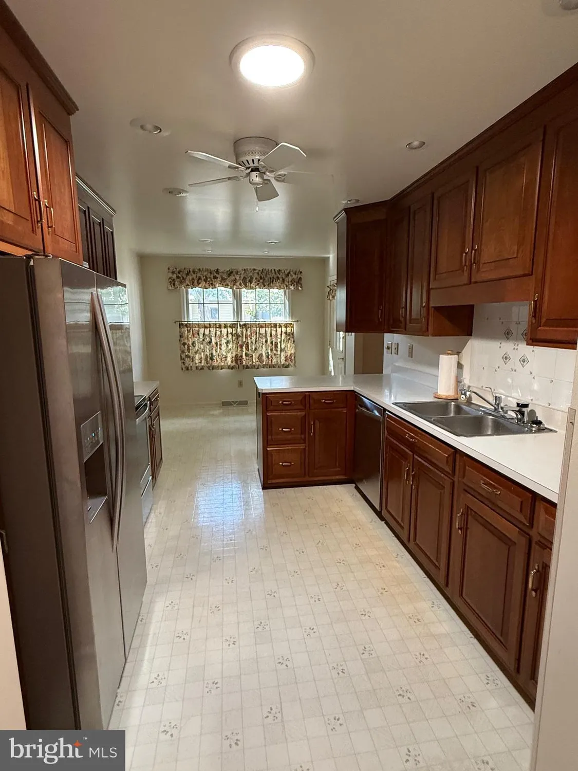 Property Slideshow image 5 of 31 | 7010 fairway oaks, Fayetteville, PA, 17222