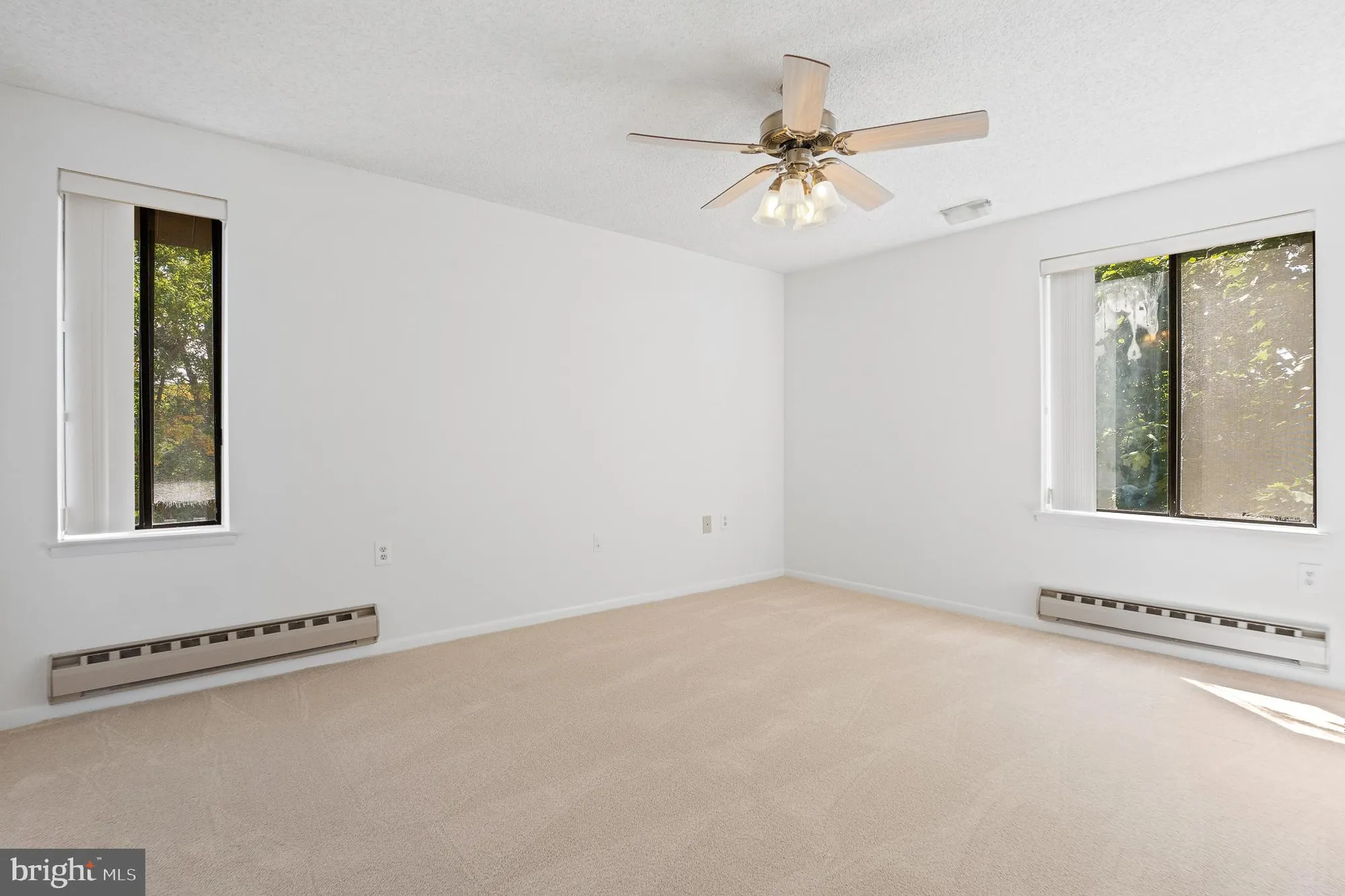 Property Slideshow image 30 of 44 | 15301 pine orchard dr 86-3e, Silver Spring, MD, 20906