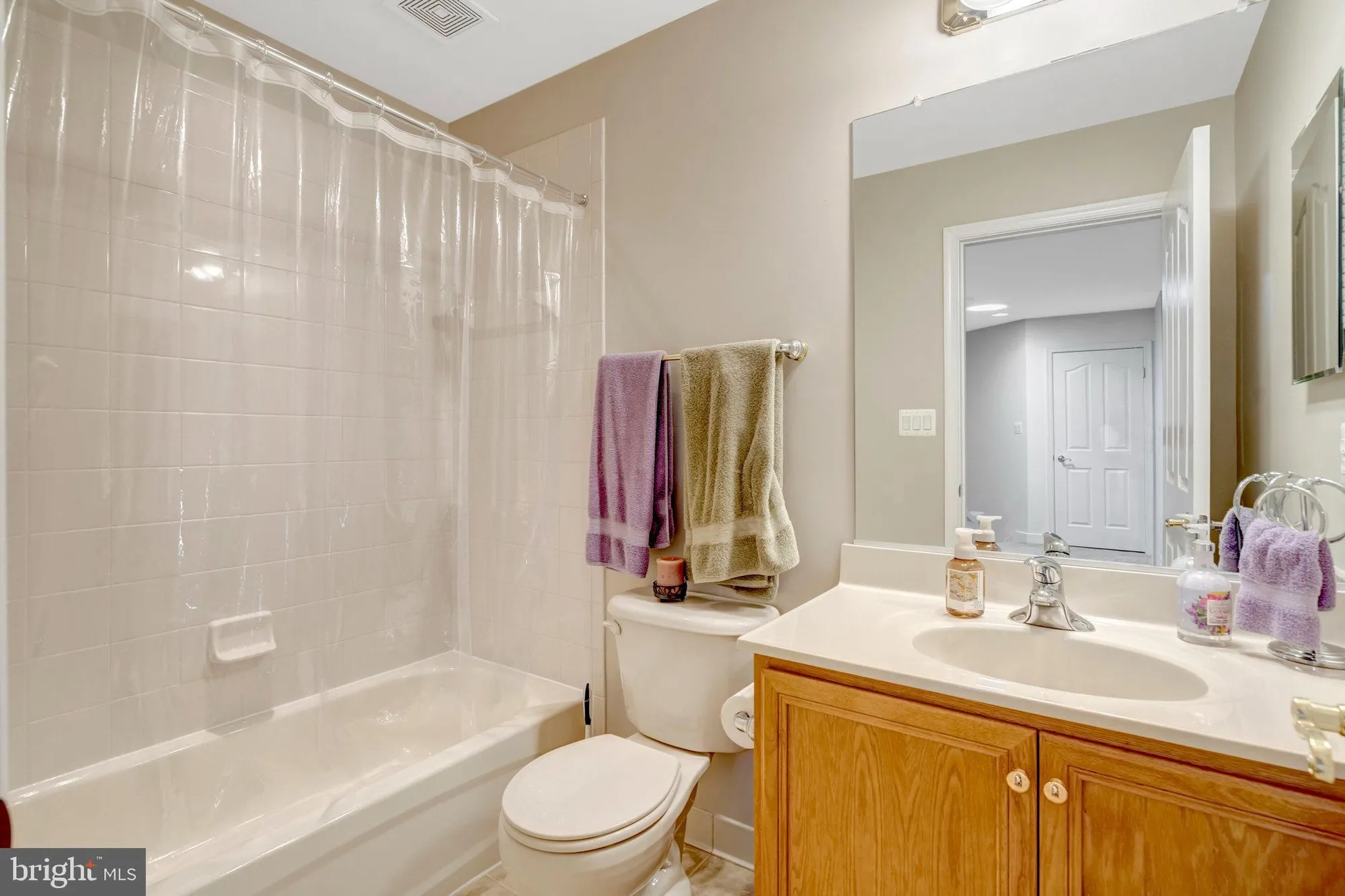 Property Slideshow image 15 of 37 | 13154 triple crown loop, Gainesville, VA, 20155