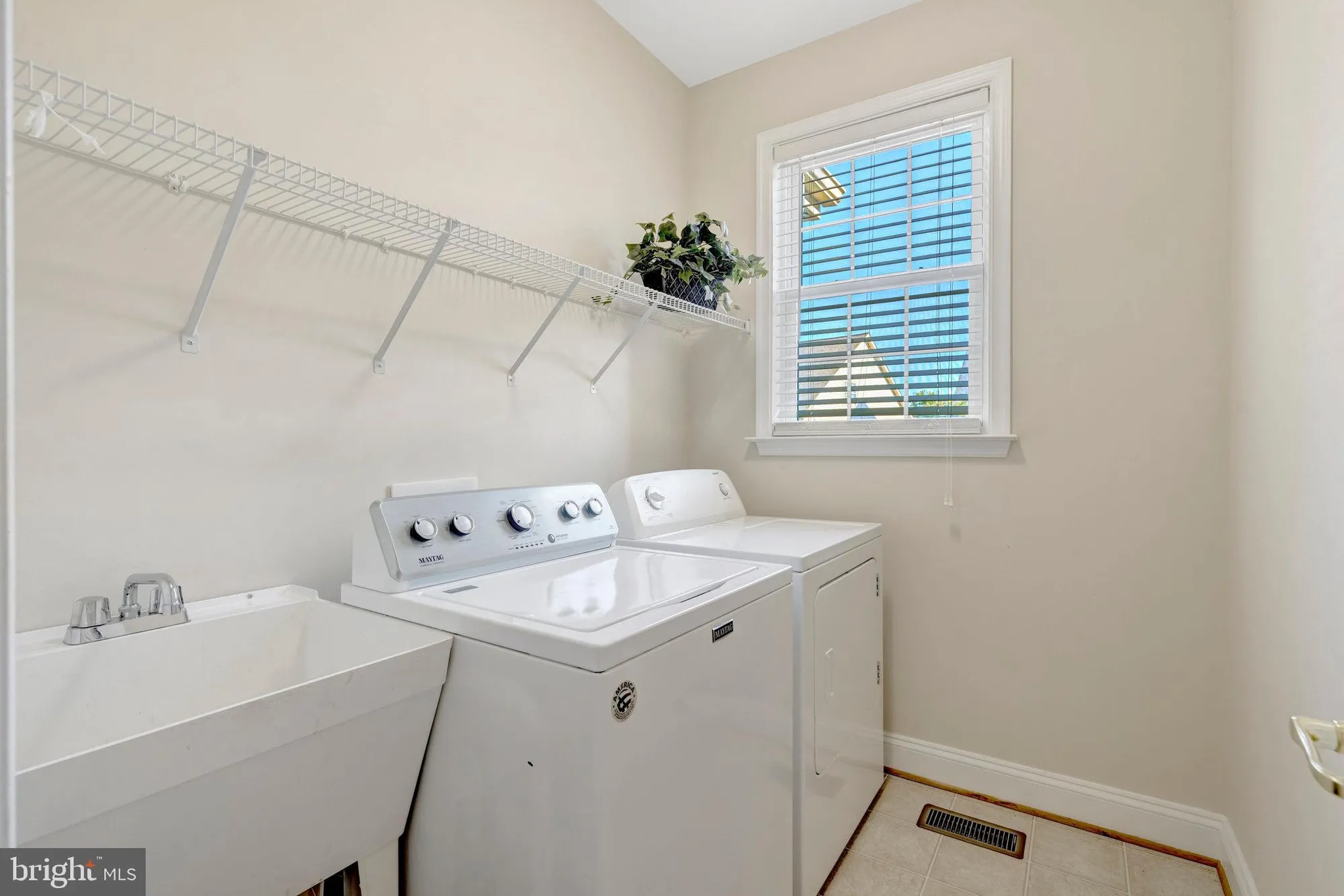 Property Slideshow image 34 of 61 | 6900 tred avon pl, Gainesville, VA, 20155