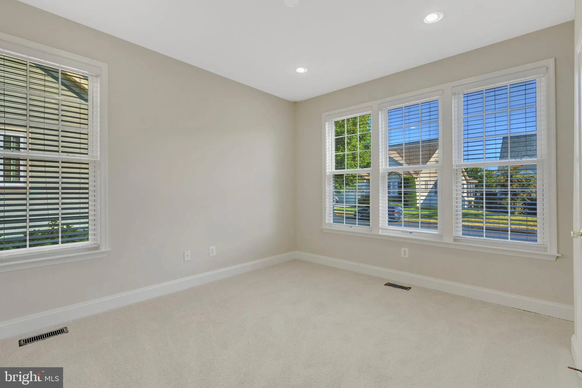 Property Slideshow image 31 of 61 | 6900 tred avon pl, Gainesville, VA, 20155
