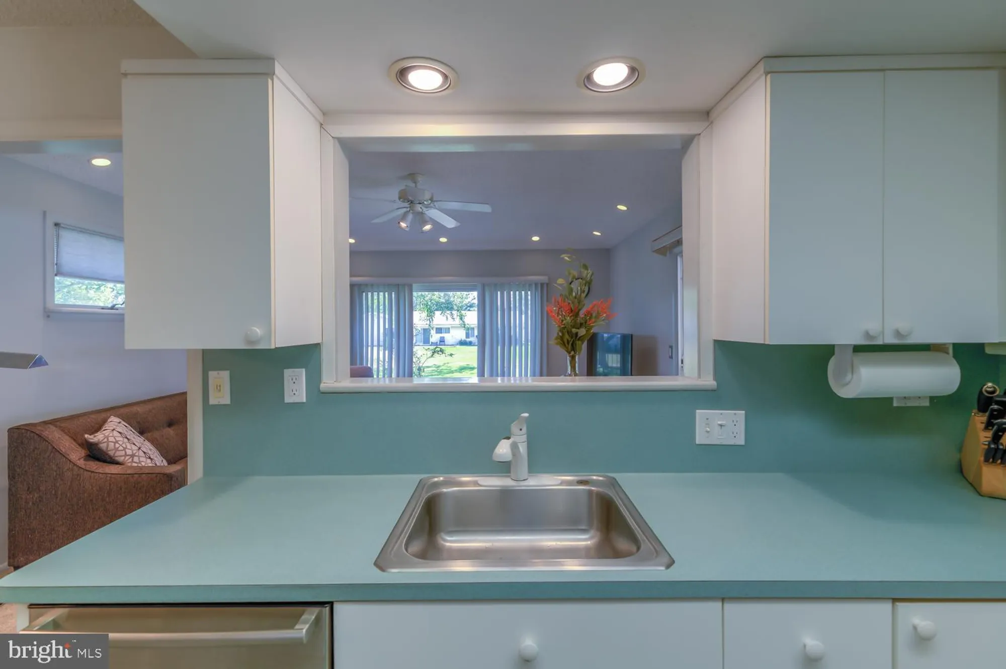 Property Slideshow image 12 of 29 | 301 yardley dr a, Monroe Township, NJ, 08831