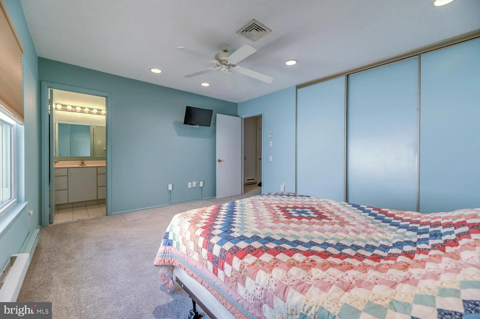 Property Slideshow image 23 of 29 | 301 yardley dr a, Monroe Township, NJ, 08831