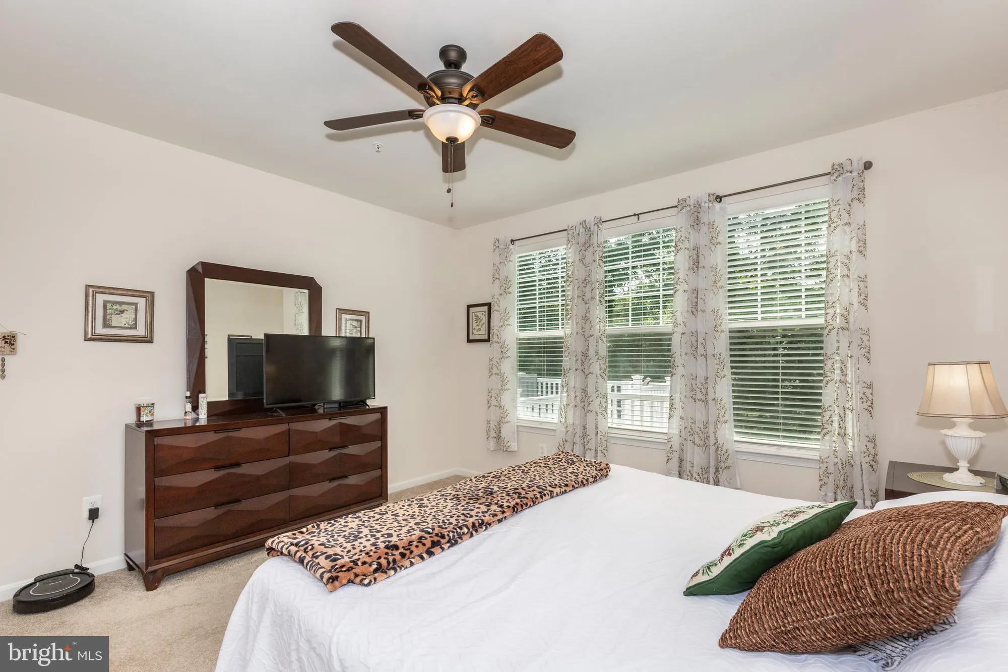 Property Slideshow image 18 of 49 | 2910 union square rd # 34, New Windsor, MD, 21776