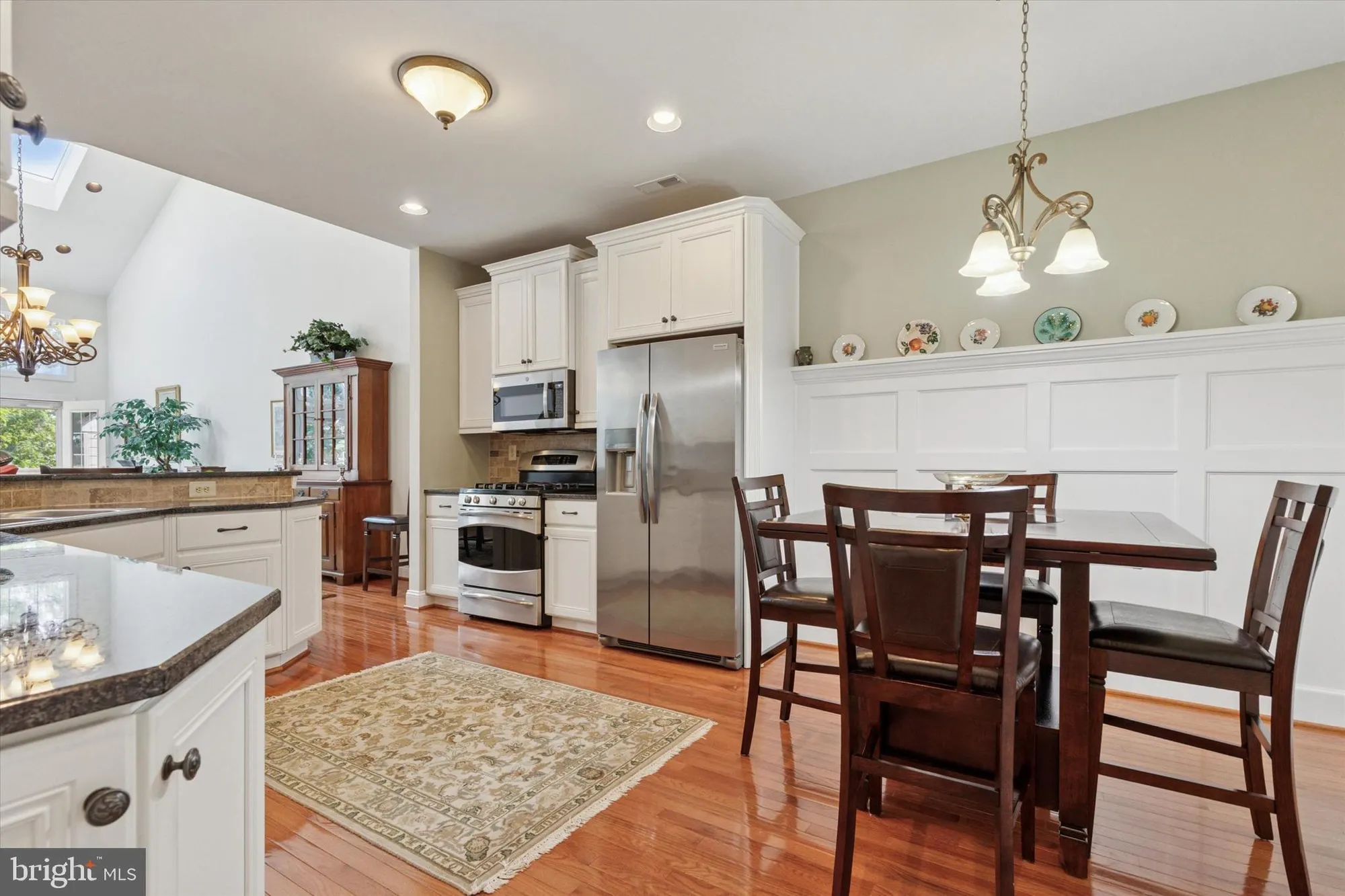 Property Slideshow image 18 of 55 | 107 caspian ln, Norristown, PA, 19403