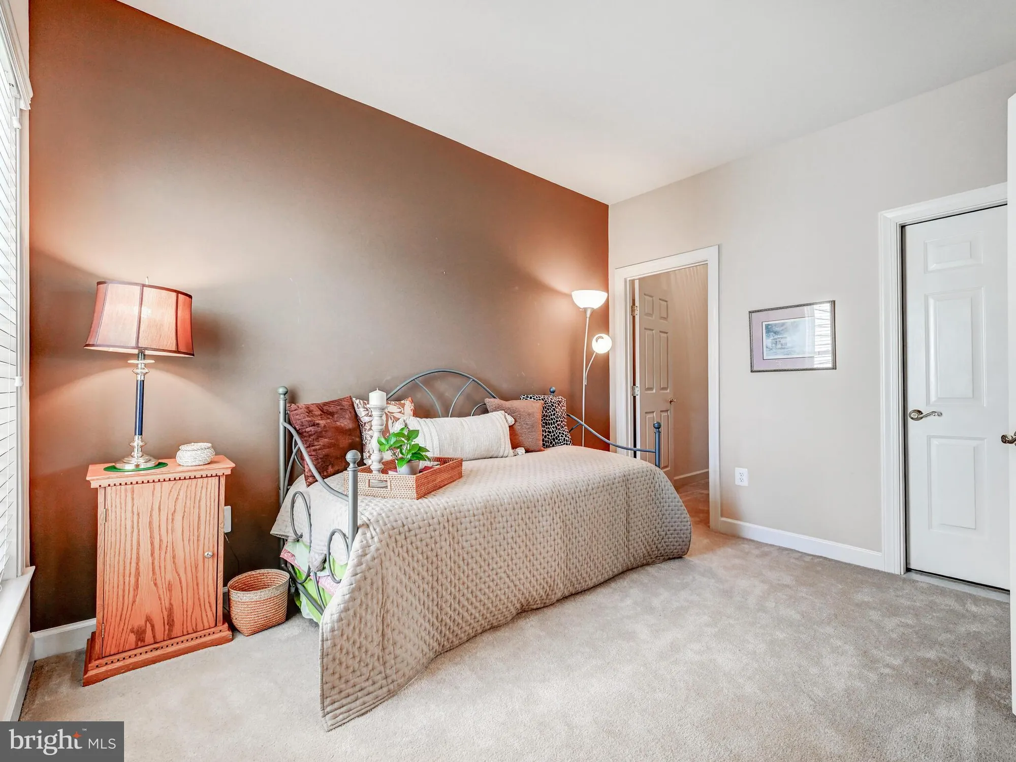 Property Slideshow image 29 of 63 | 11940 hampstead grn 73, Ellicott City, MD, 21042