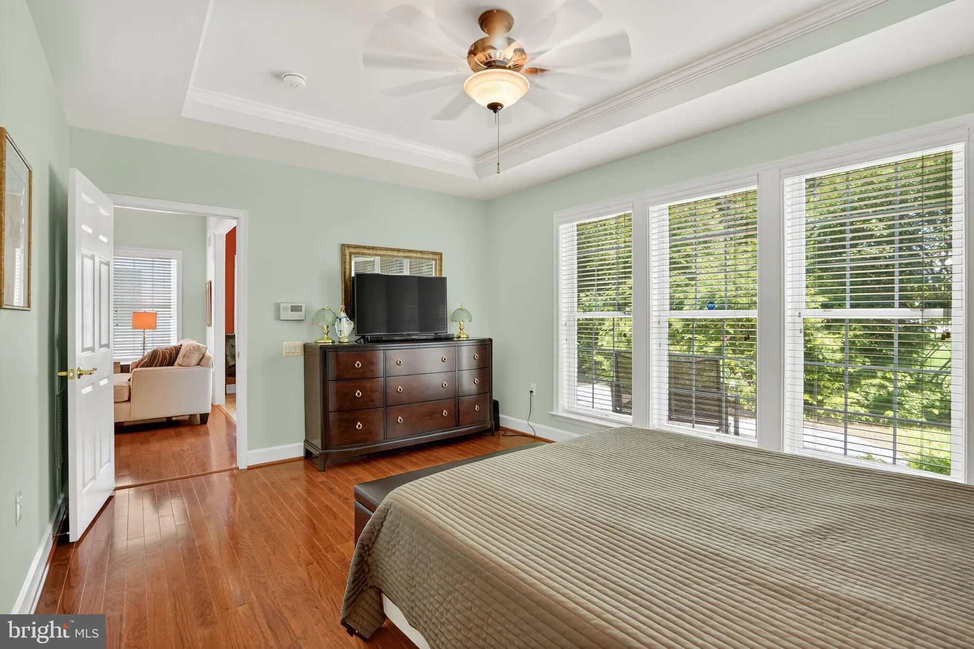Property Slideshow image 22 of 37 | 20831 adams mill pl, Ashburn, VA, 20147