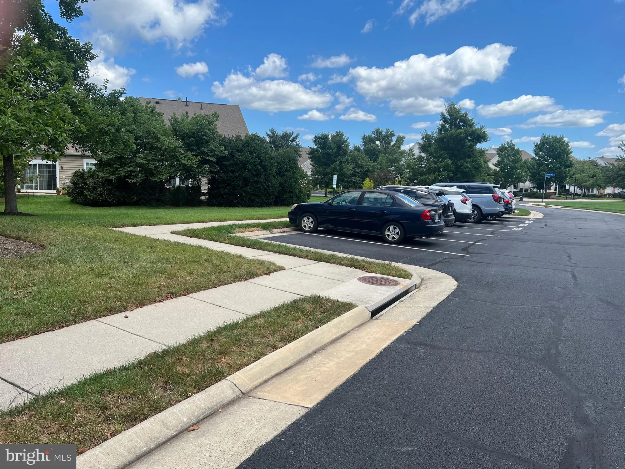 Property Slideshow image 36 of 37 | 20831 adams mill pl, Ashburn, VA, 20147