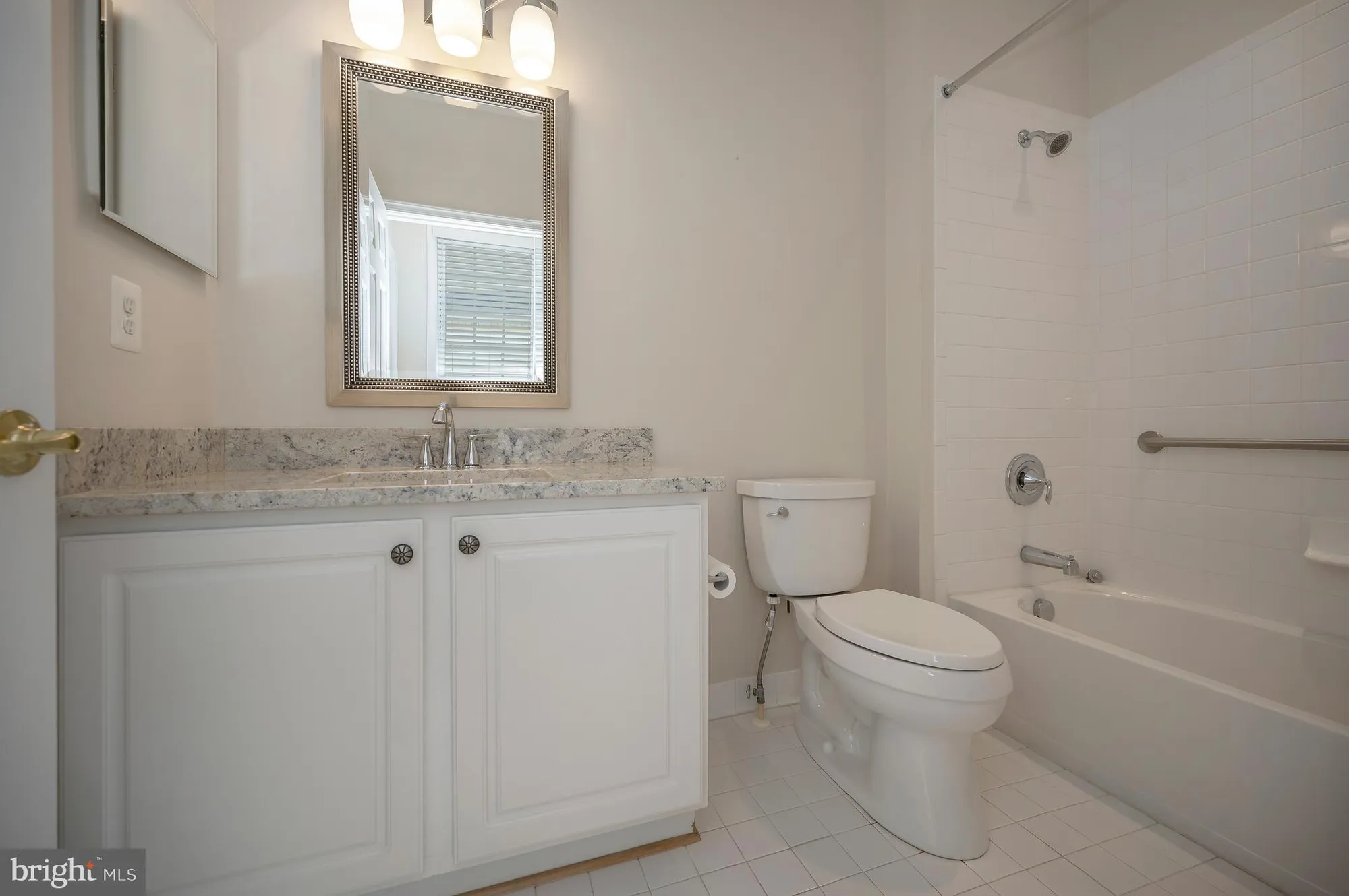 Property Slideshow image 11 of 78 | 5105 sewells pointe dr, Fredericksburg, VA, 22407