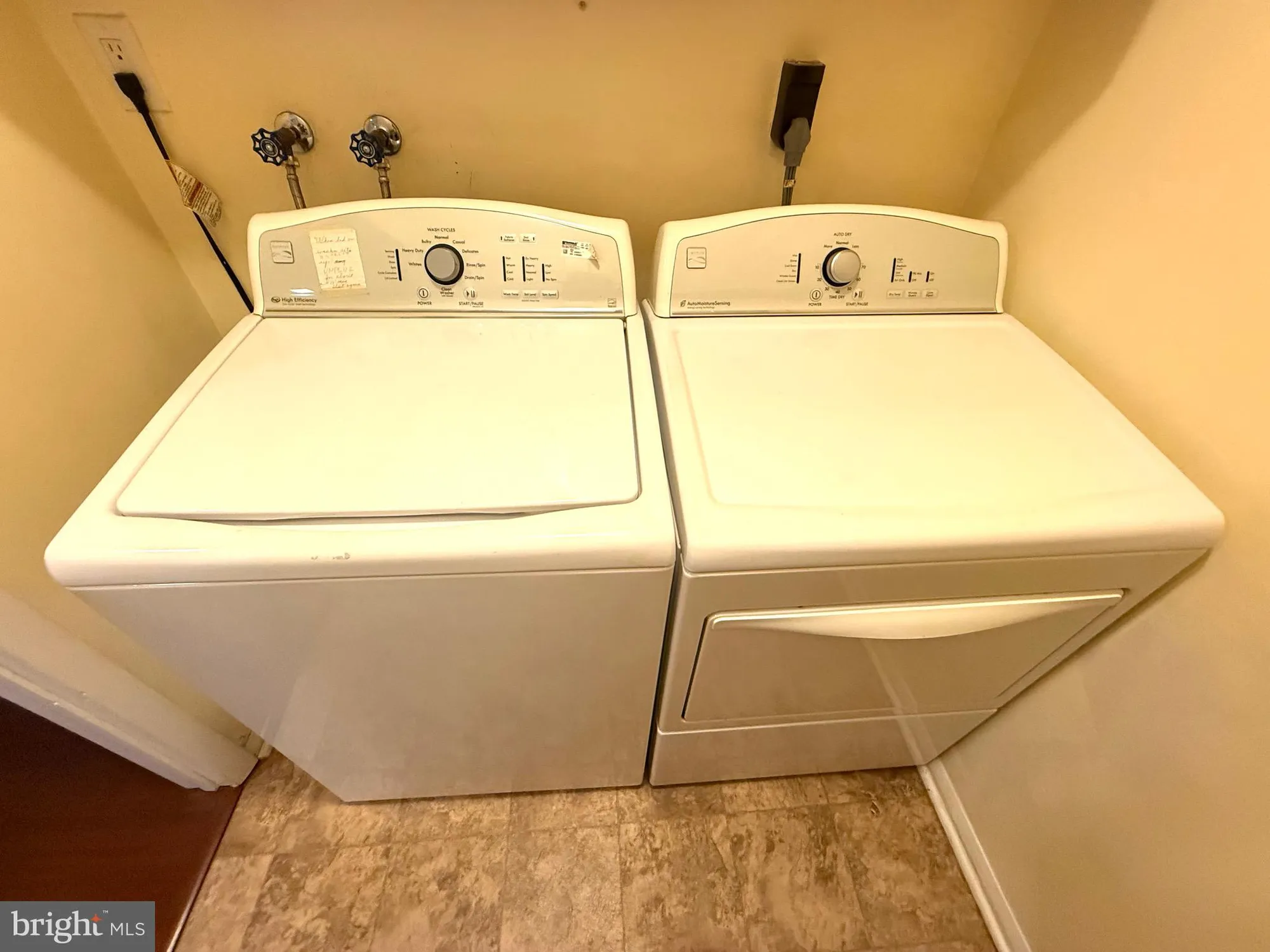 Property Slideshow image 39 of 67 | 45 new castle dr, Southampton, NJ, 08088