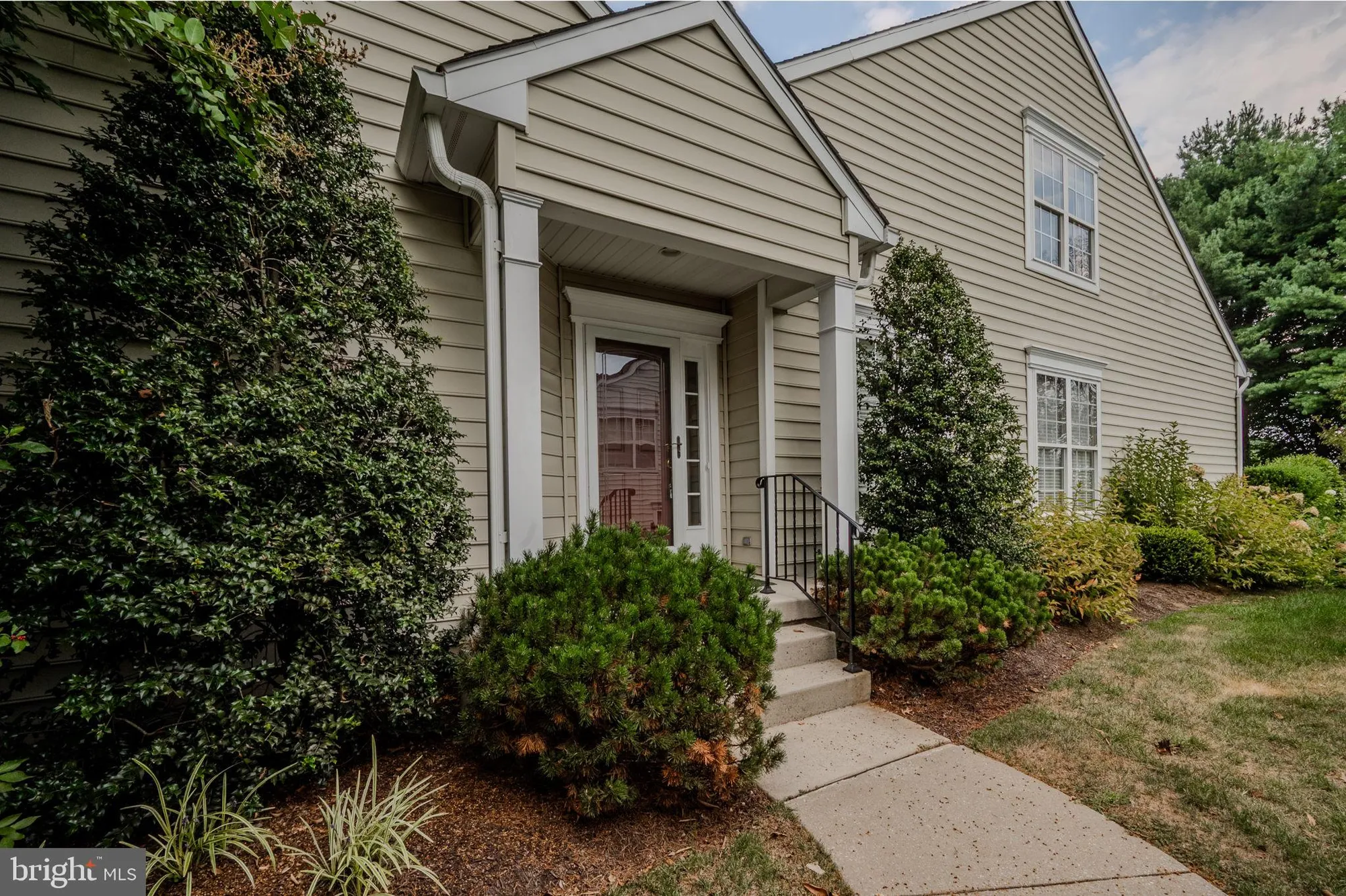 Property Slideshow image 5 of 54 | 607 martin dr, Avondale, PA, 19311