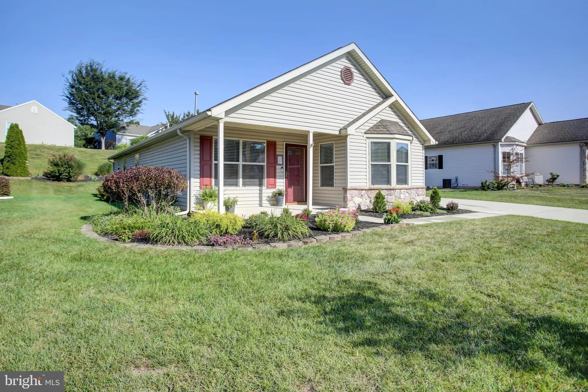 Property Slideshow image 5 of 52 | 81 lantern ln, Shippensburg, PA, 17257