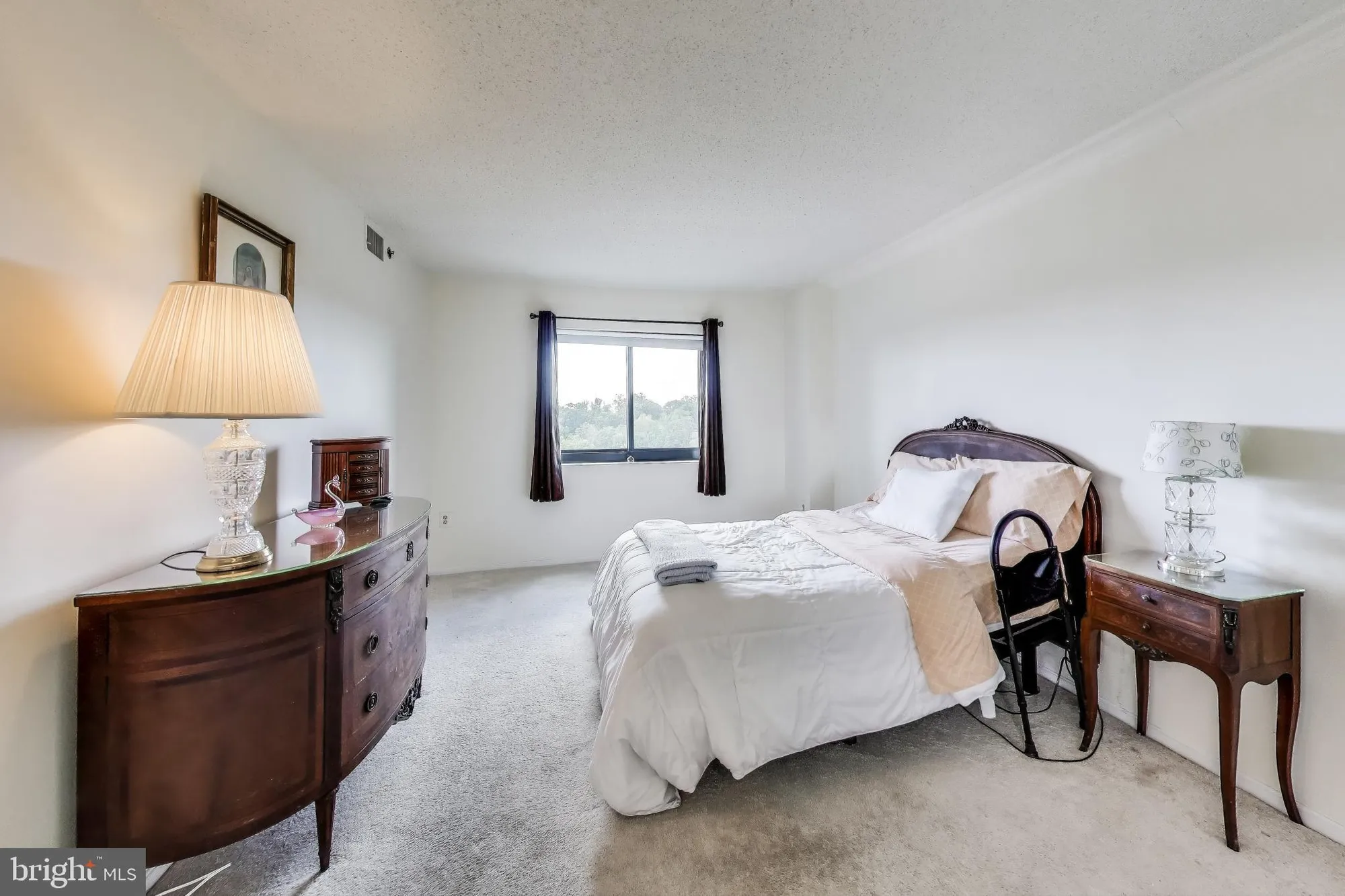 Property Slideshow image 10 of 34 | 3330 n leisure world blvd 5-1015, Silver Spring, MD, 20906
