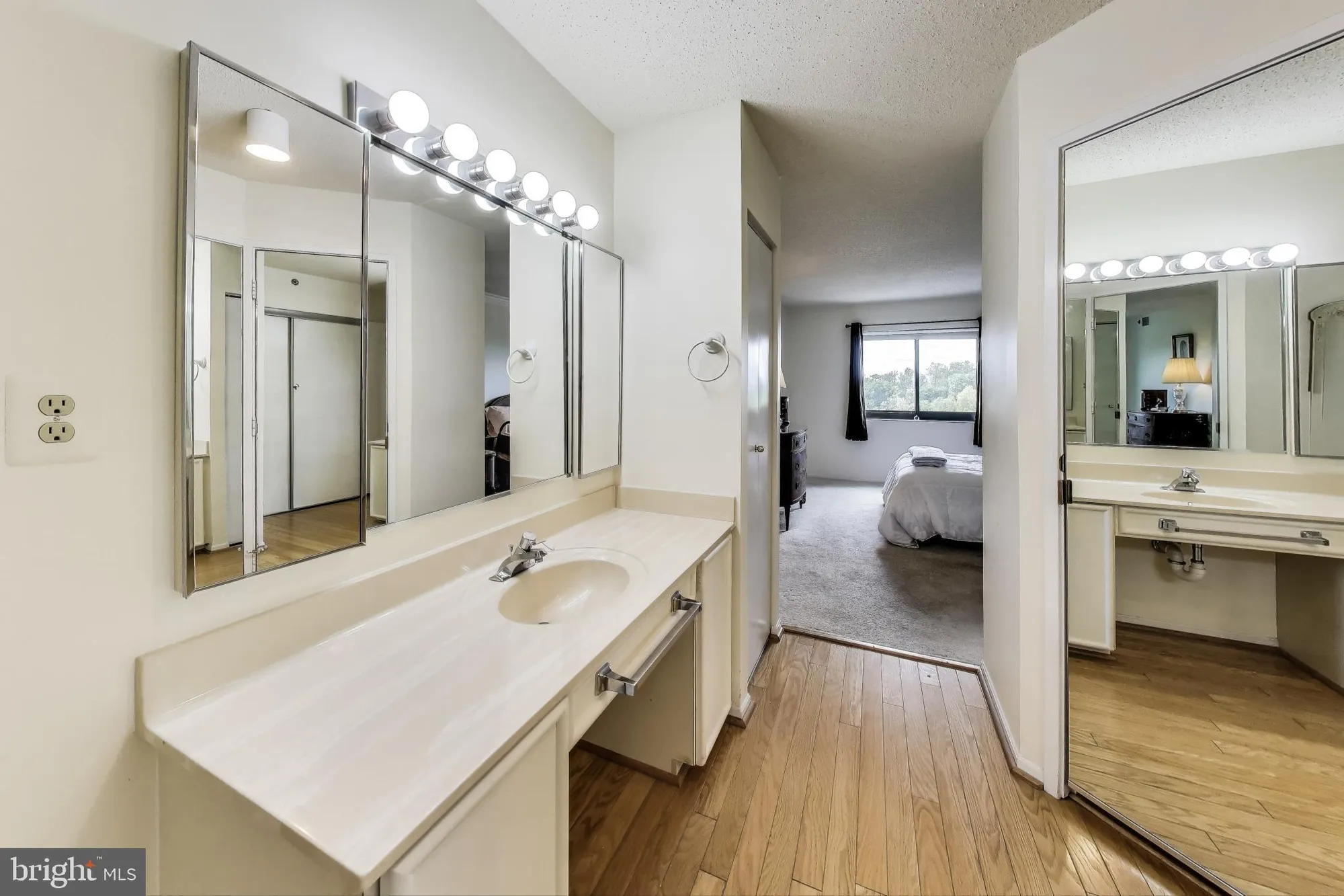 Property Slideshow image 12 of 34 | 3330 n leisure world blvd 5-1015, Silver Spring, MD, 20906