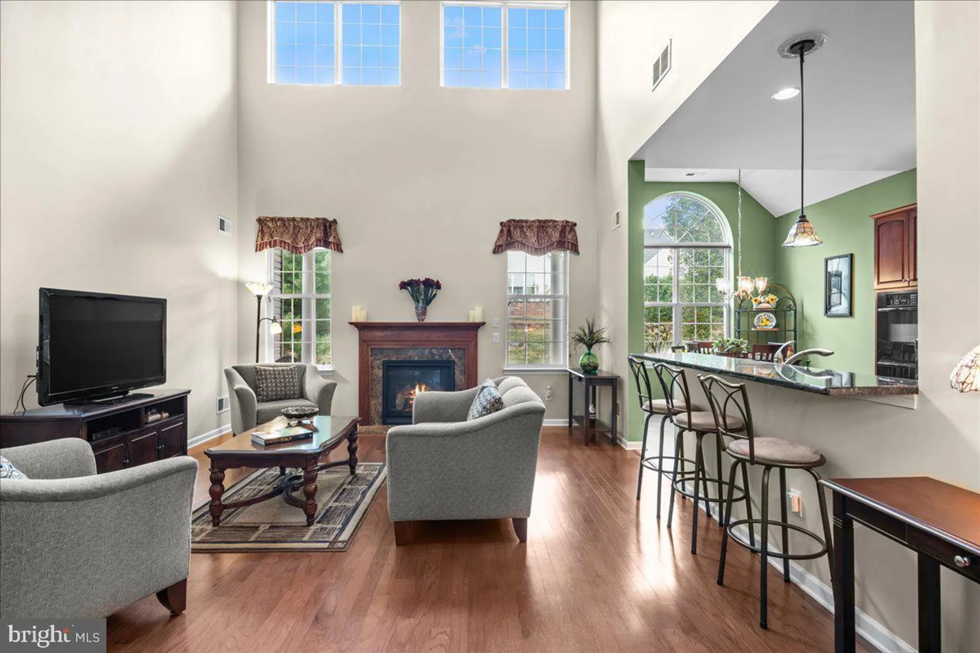 Property Slideshow image 16 of 68 | 118 andover dr, Kendall Park, NJ, 08824