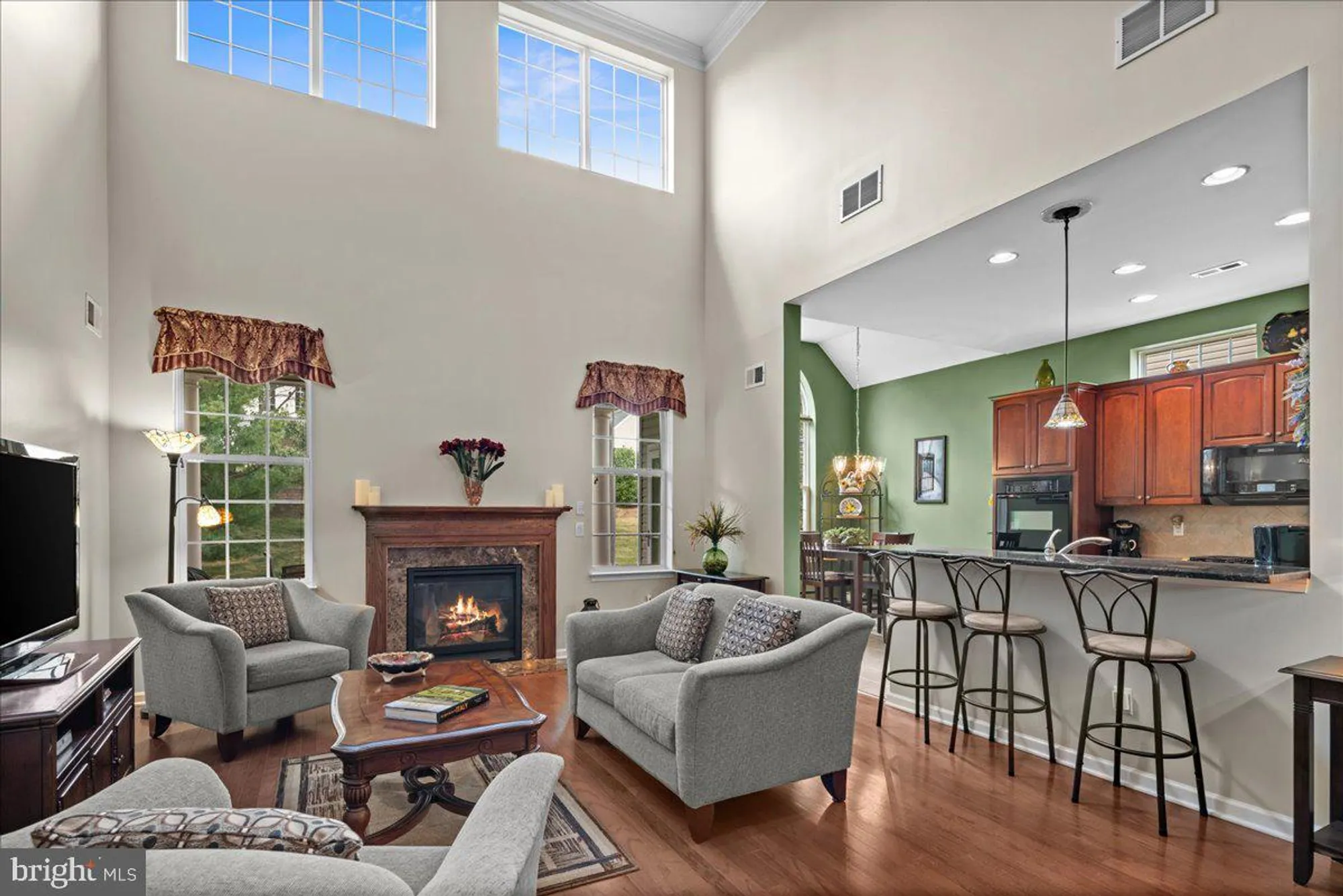 Property Slideshow image 18 of 68 | 118 andover dr, Kendall Park, NJ, 08824